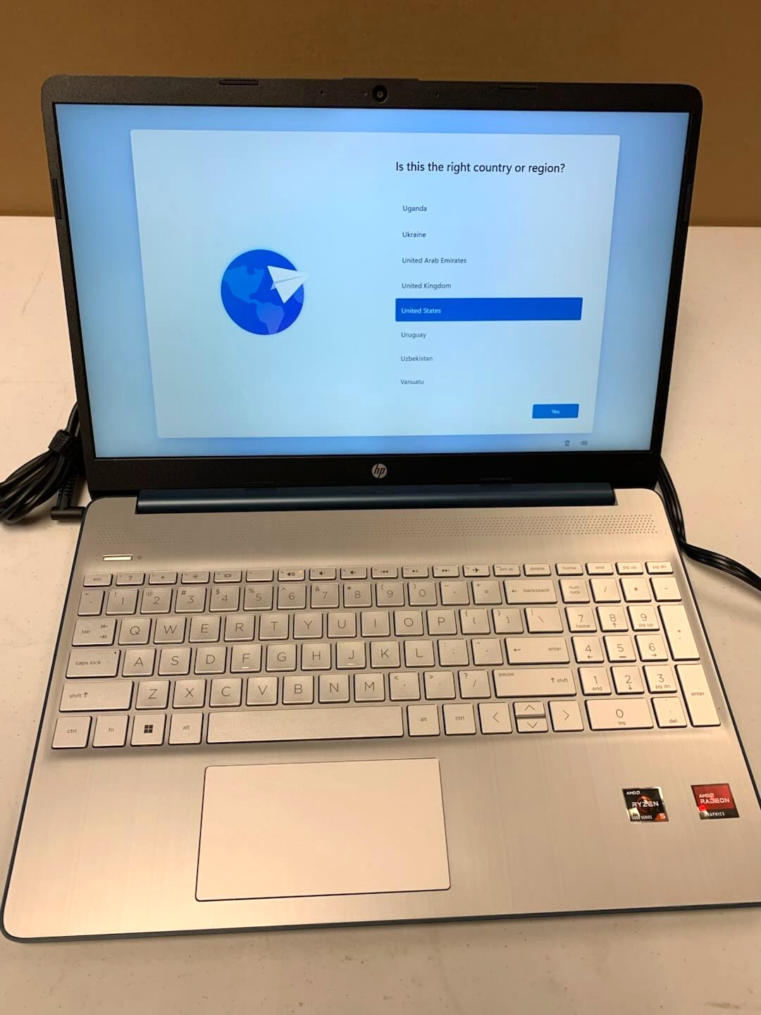 HP 15.6″ FHD Laptop, AMD R5-5500U, 8GB RAM, 256GB SSD, 15-ef2126wm 25-70