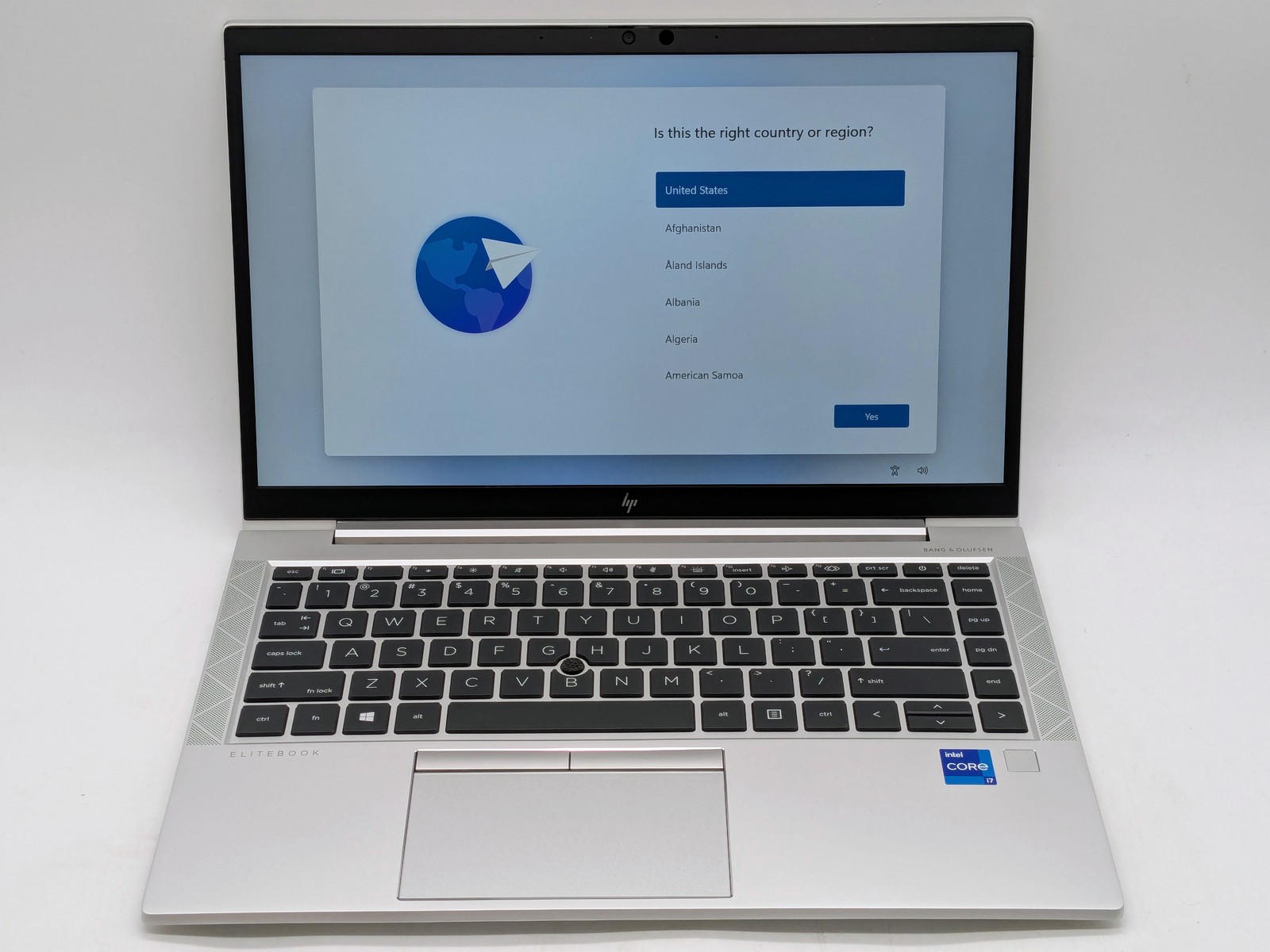 HP Elitebook 840 G8 14″ FHD I7-1165G7 256GB SSD 16GB W11P Webcam Backlit FPR