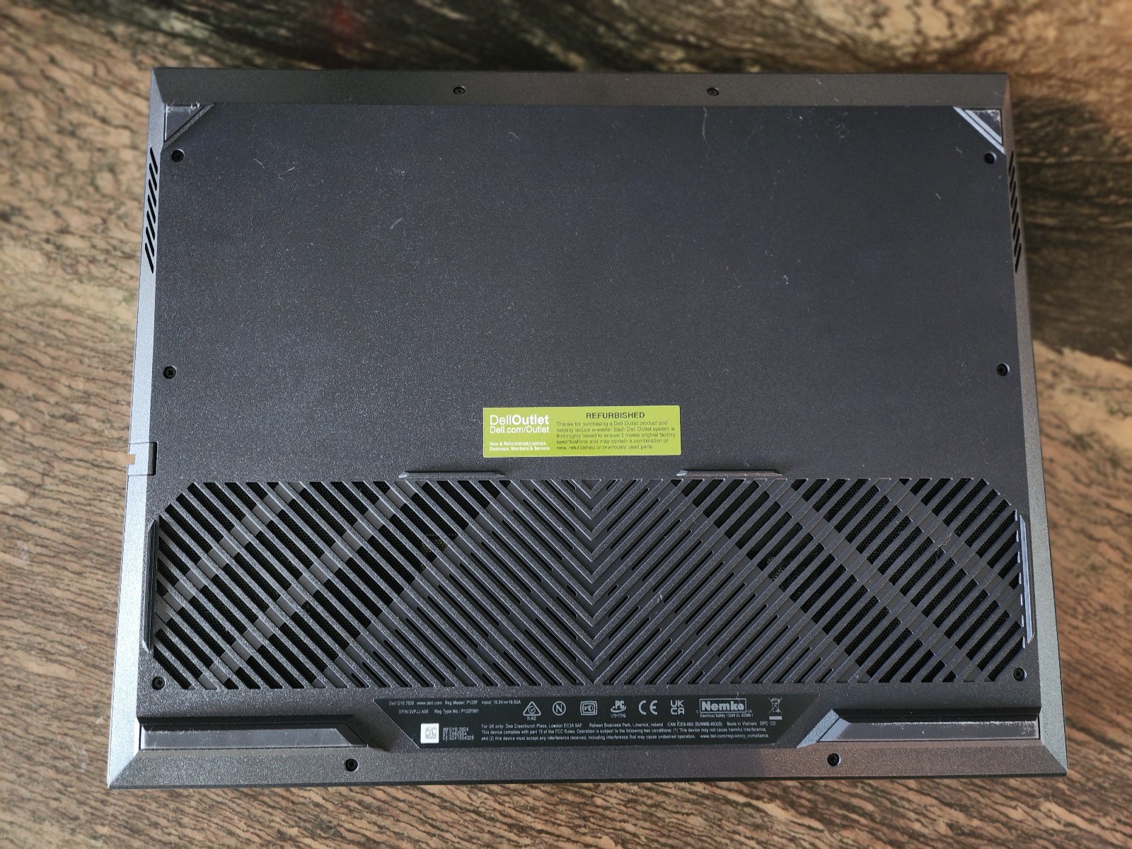 Dell Dell G16 16” Gaming (7630) Intel 13th Gen i7-13650HX 1TB SSD 16GB RAM