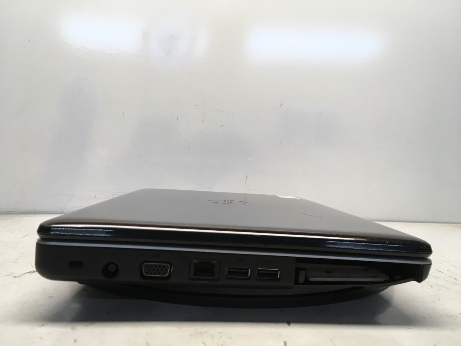 Dell Inspiron 1440 Intel Pentium Dual-Core T4400 2.2GHz 4 GB NO HDD