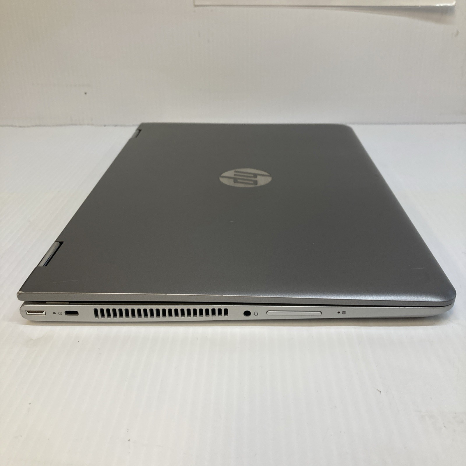 HP Pavilion x360 14-ba0xx i3-7100u 2.40GHz 8GB no HDD boot to BIOS
