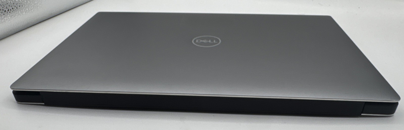Dell Precision 5540 i9-9980HK 32GB RAM 500GB SSD 15.6” FHD READ!