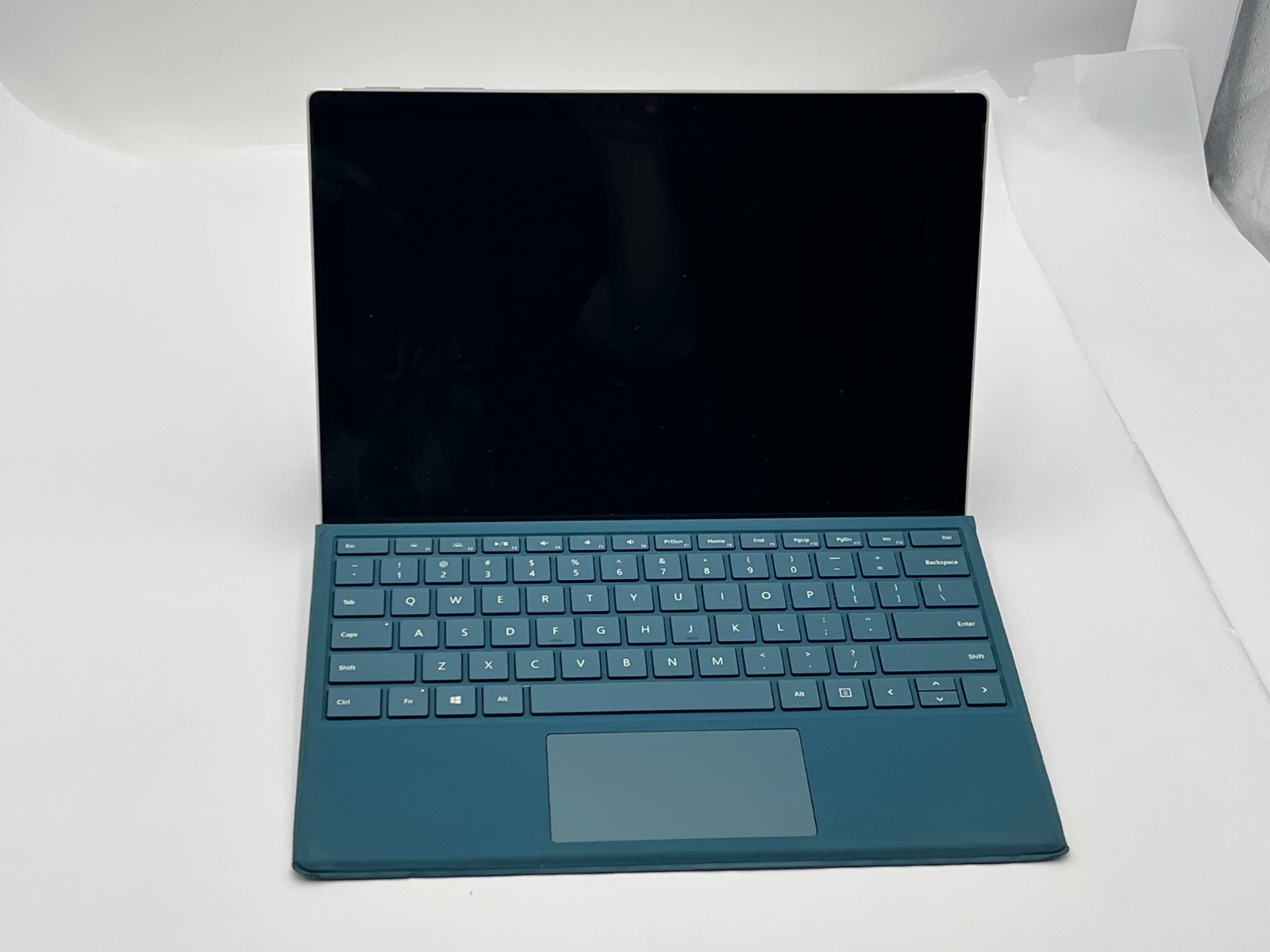 MICROSOFT SURFACE PRO 6 TABLET 1796 i7-8650U@1.9 GHZ 8GB RAM 256GB NVME