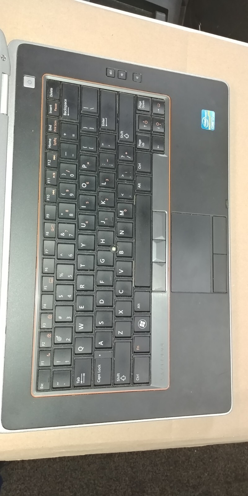 Dell Latitude E6420 14″ Intel i7-2720QM 6 GB 320 GB HDD