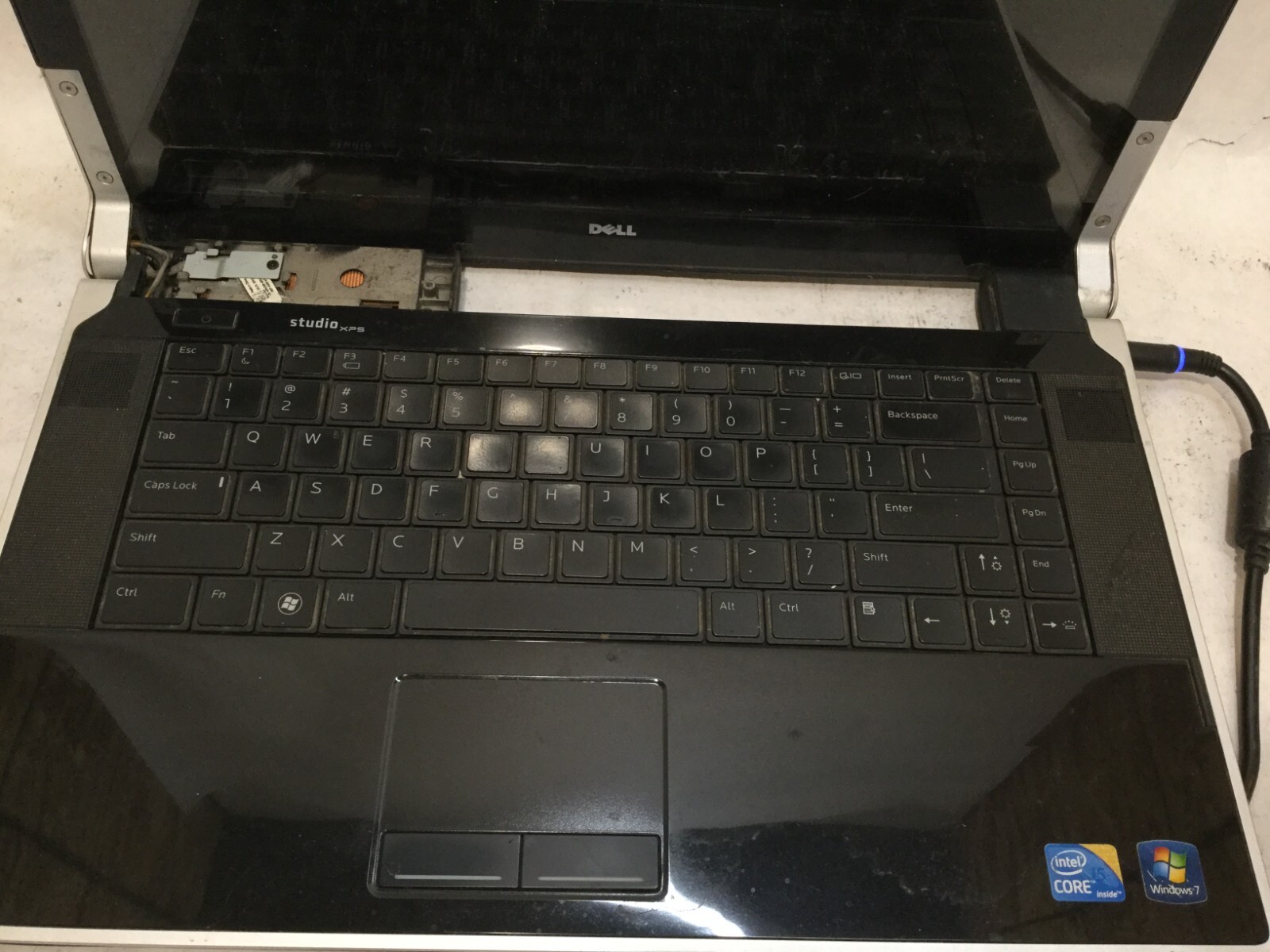 Dell Studio XPS / Intel Core i5 UNKNOWN SPECS / (NO POWER/MISSING PARTS!) -MR