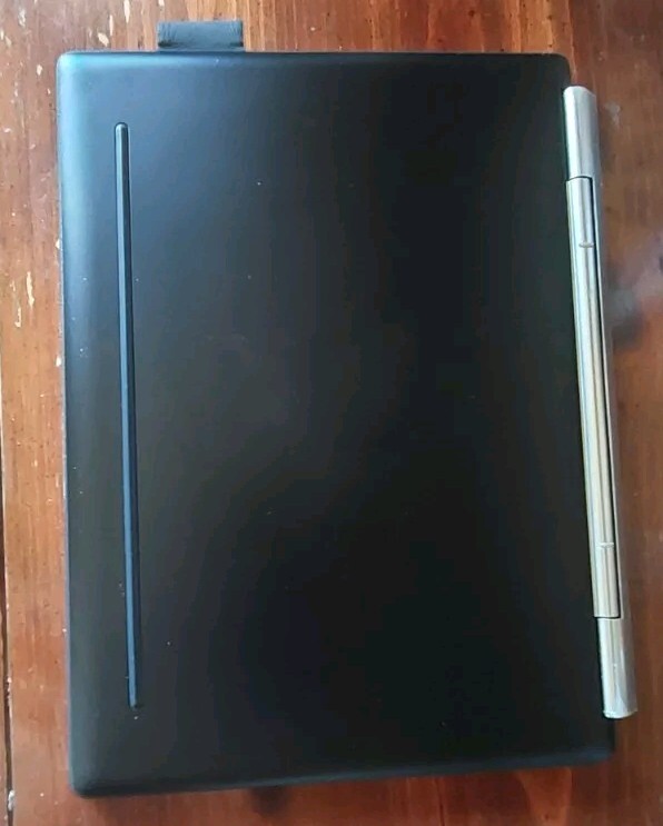 HP 2-in-1 12.3″ Touch-Screen Chromebook X2 12-F014DX Intel M3 4GB 32GB