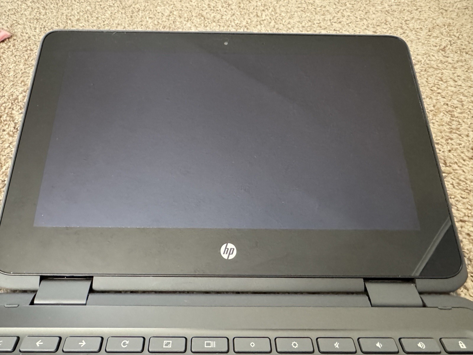HP Chromebook X360 11.6″ Touchscreen 11-AE027NR w/ 45w USB-C Adapter