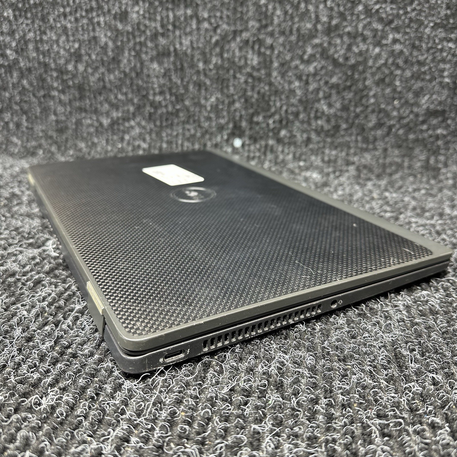 Dell Latitude 7430 14″ Intel Core i7-1265U 16GB RAM 256GB SSD W11P NoAC 79% BATT