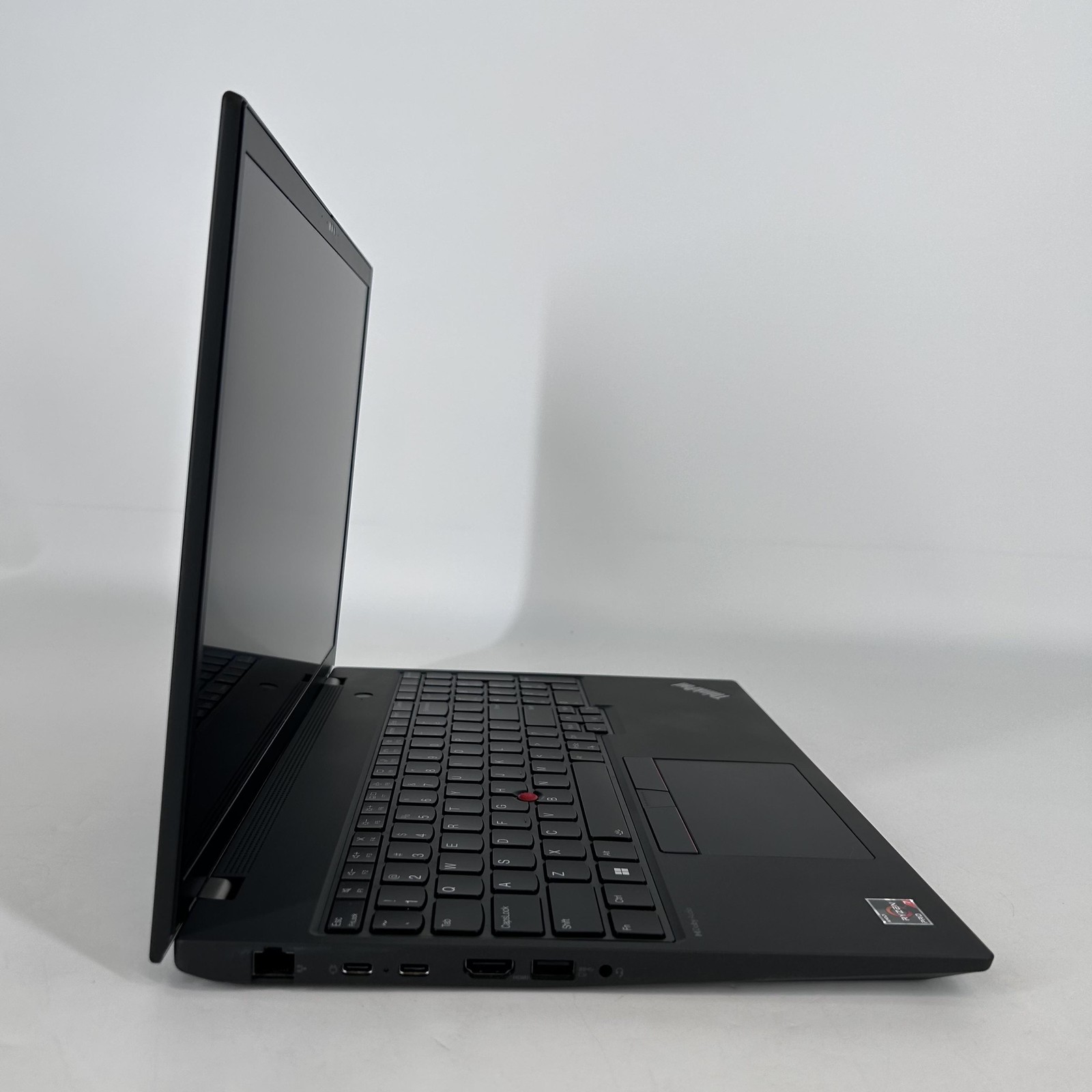 Lenovo ThinkPad T16 Gen 2 Black FHD+ 3.3 GHz Ryzen 7 PRO 7840U 32GB 1TB SSD Good