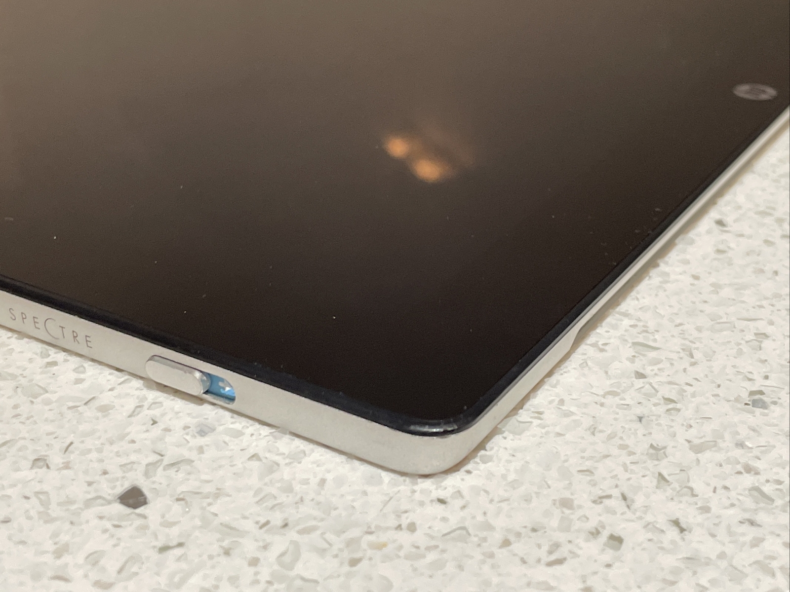 HP Spectre ×2 Intel™Core m7-6Y75 Detachable 4G LTE / 8GB 256 GB SSD/ USB-C