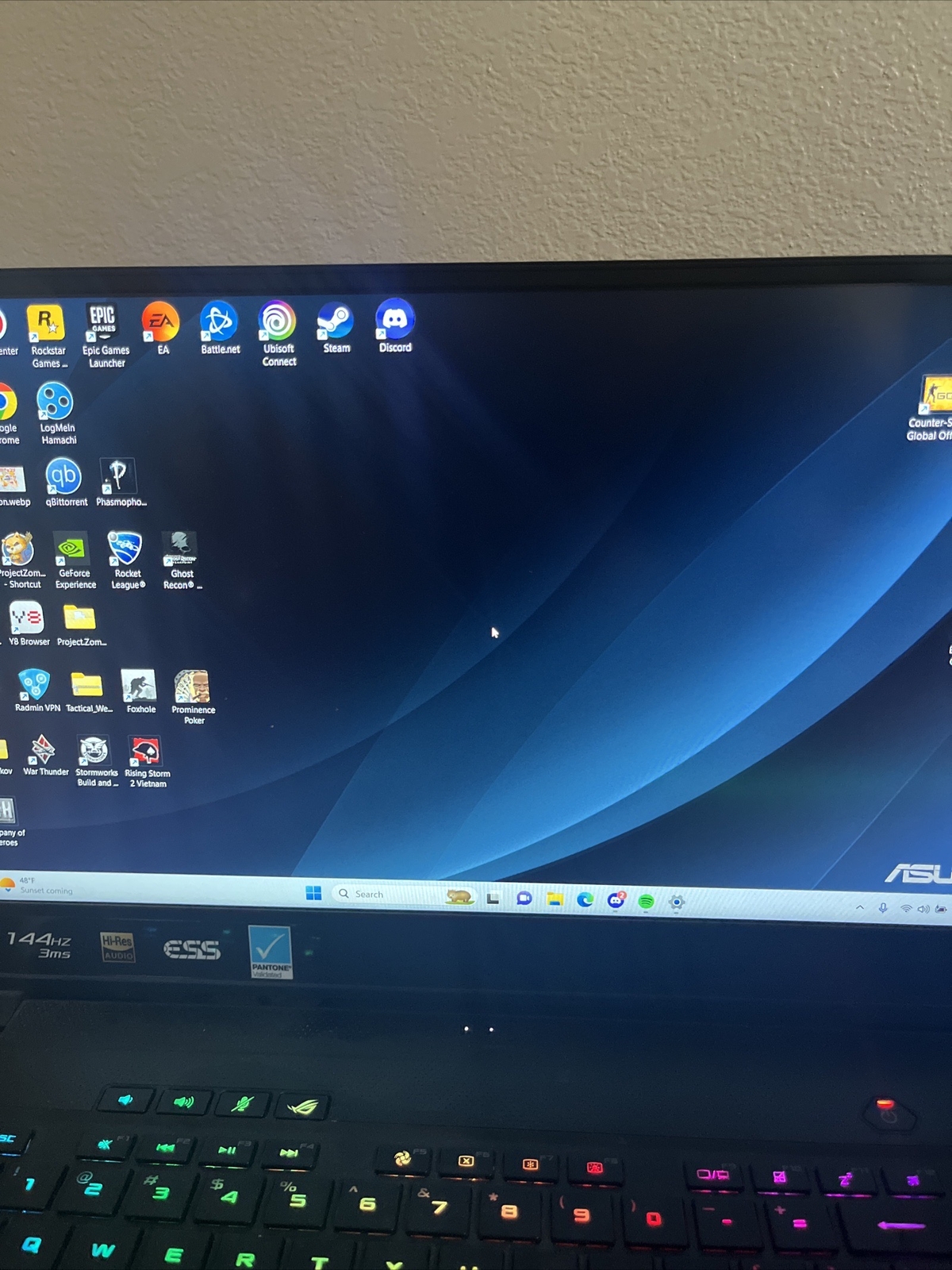 Asus ROG Zephyrus M15 GU502 15.6″ FHD 2.6GHz i7-9750H 32GB 1TB – RTX 2060 – Good