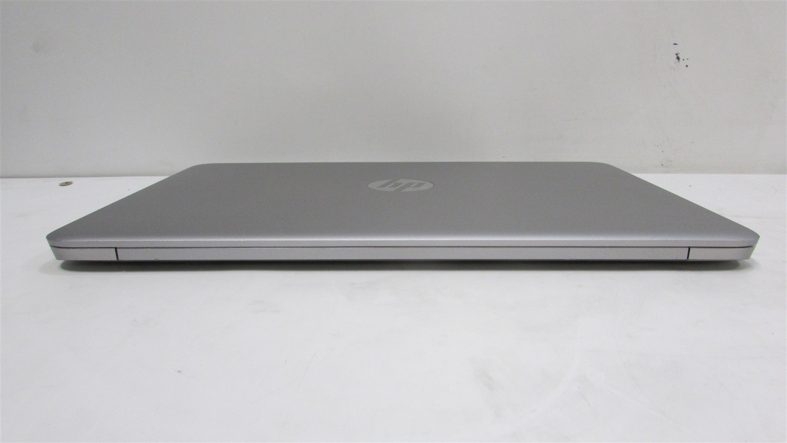 HP Elitebook Folio 1040 G3 i7-6600U 2.6GHz 16GB RAM 256GB m.2 14″ W10P COSM DMG