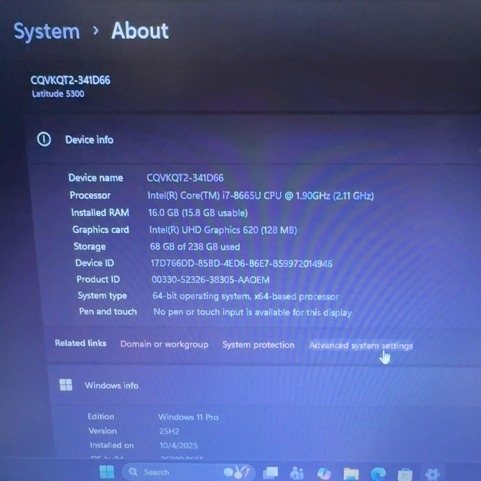 Dell Latitude 5300 13.3″ i7-8665U 1.9GHz 16GB RAM 256GB SSD Windows 11 Pro