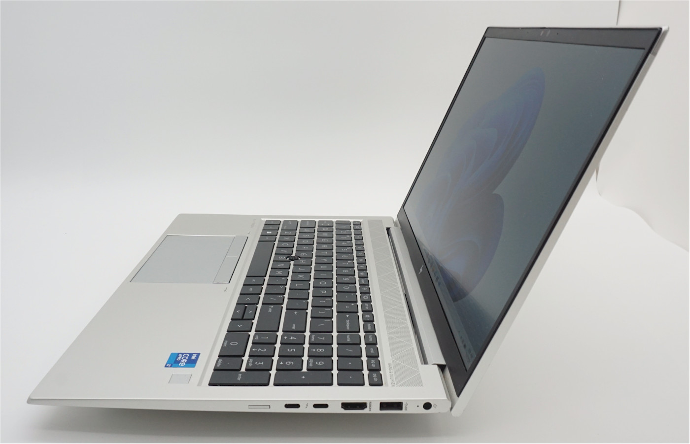 HP EliteBook 850 G8 15.6″ Laptop Core i7-1185G7 16GB 512GB LED Backit KB – Good