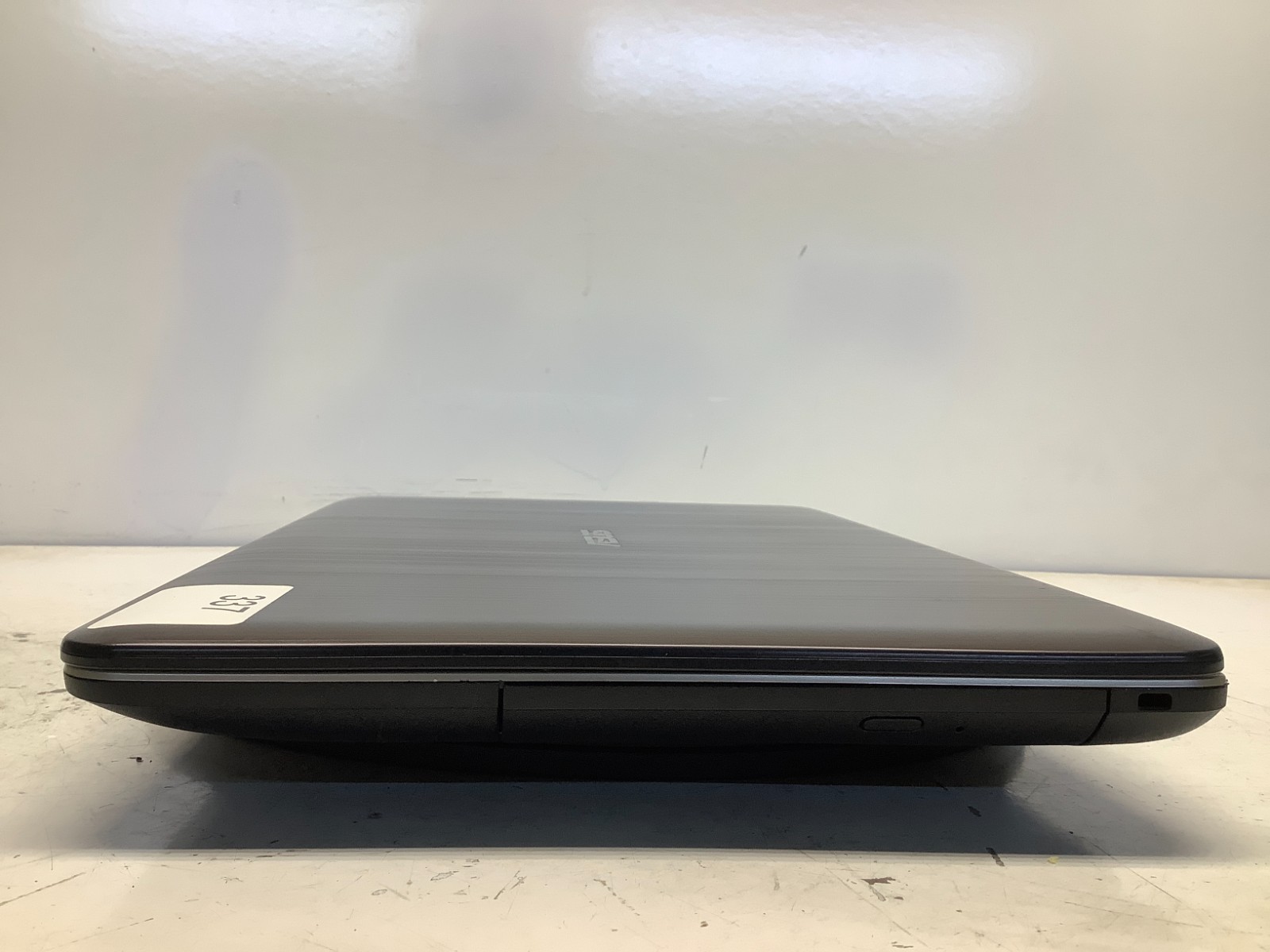 Asus X541NA-PD1003Y Intel Pentium N4200 1.1GHz 4 GB NO HDD No Batt