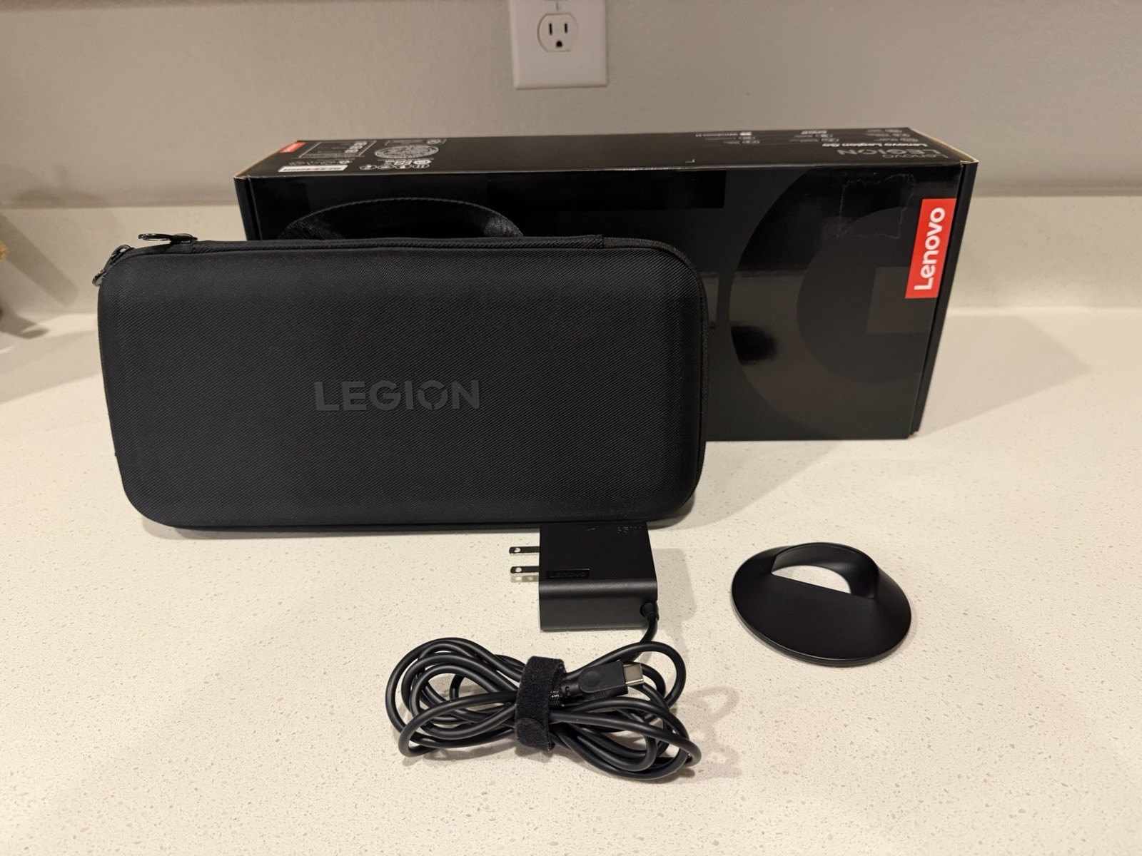 Lenovo Legion Go 8APU1 8.8” AMD Ryzen Z1 Extreme 16GB 512GB
