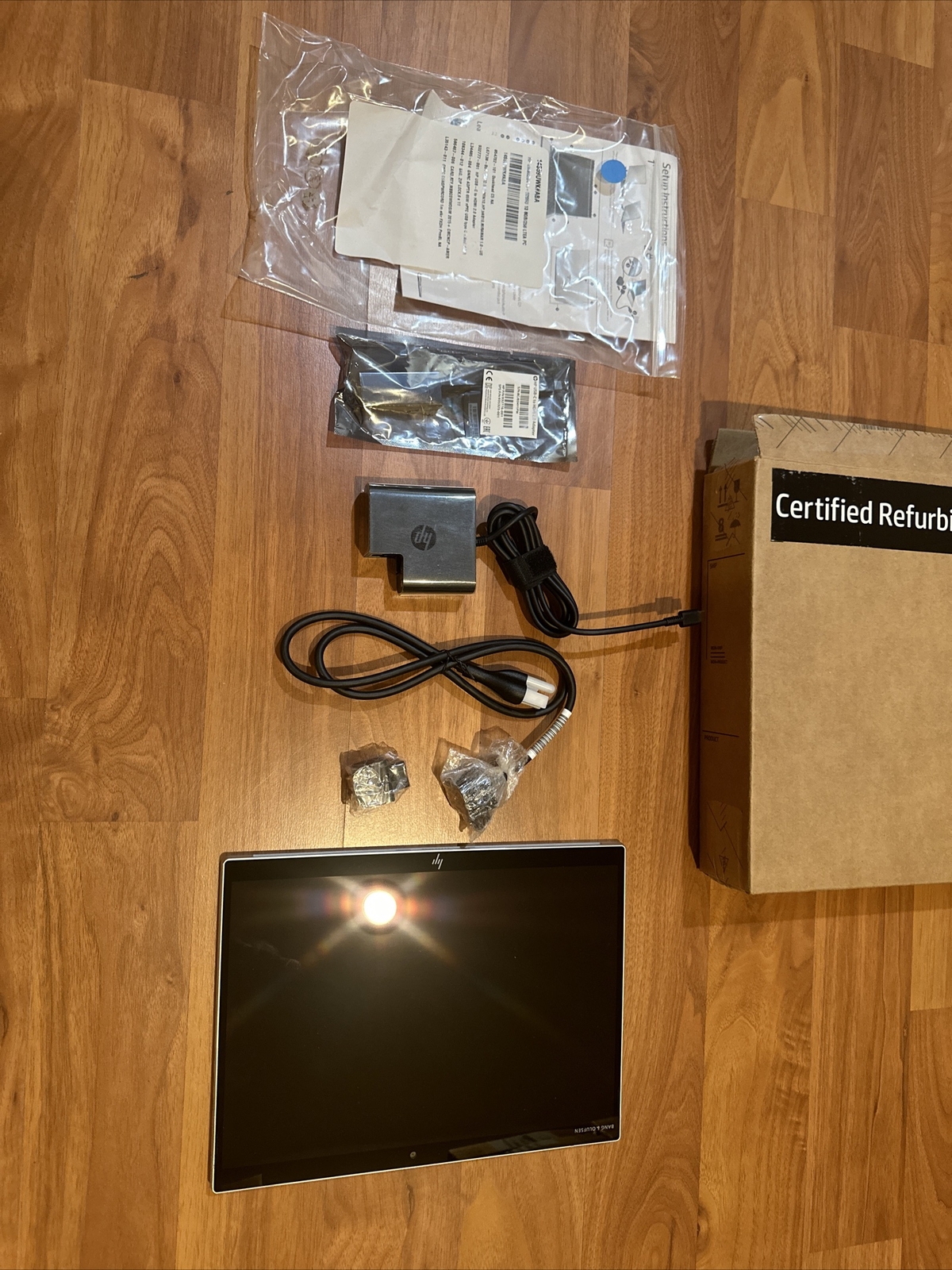 HP Elite X2 G4 13-Inch touch i5-8265U, 256 SSD, 8GB RAM Windows 11 Pro