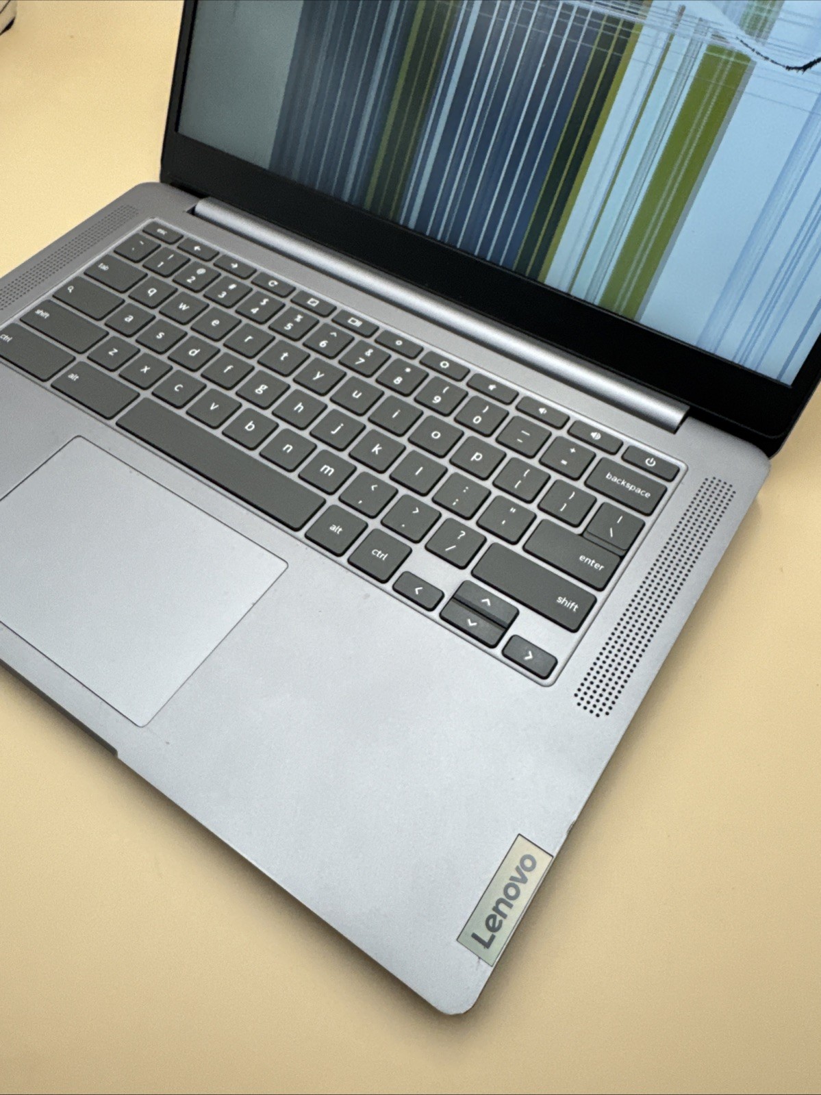 Lenovo IdeaPad 3 Chrome 14M836 14″ 64GB eMMC, MediaTek MT8183, 2.00 GHz *READ*