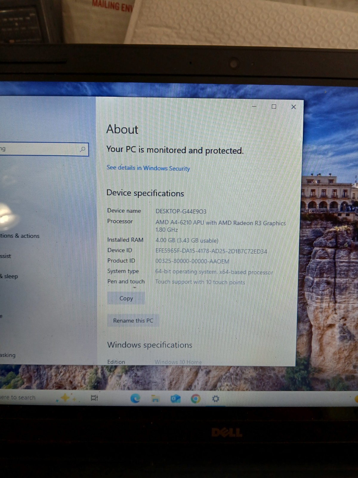Dell Inspiron 3541 15″ Laptop AMD A4-6210 APU Radeon R3 1.8 GHz