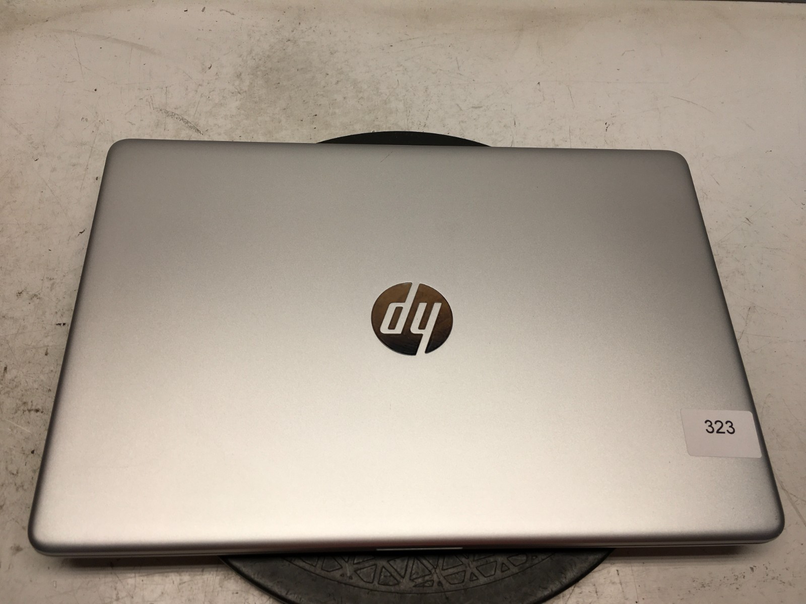 HP 15-EF1081NR AMD Athlon Silver 3050U 2300MHz 4 GB NO HDD