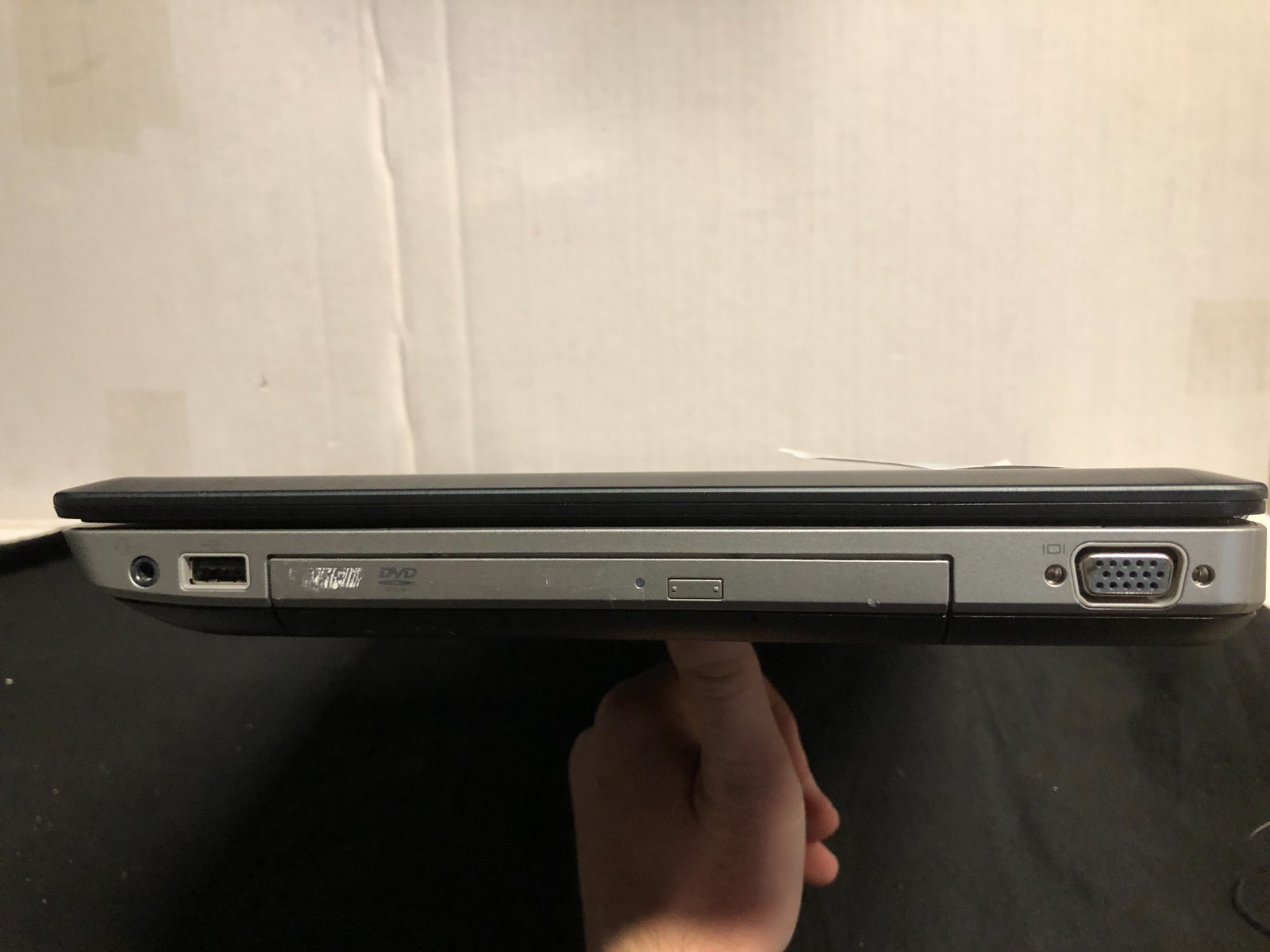 Dell Latitude cpu:E5520 i5-2350M 2.4Ghz ram:4Gb 80Gb HDD Laptop No OS.