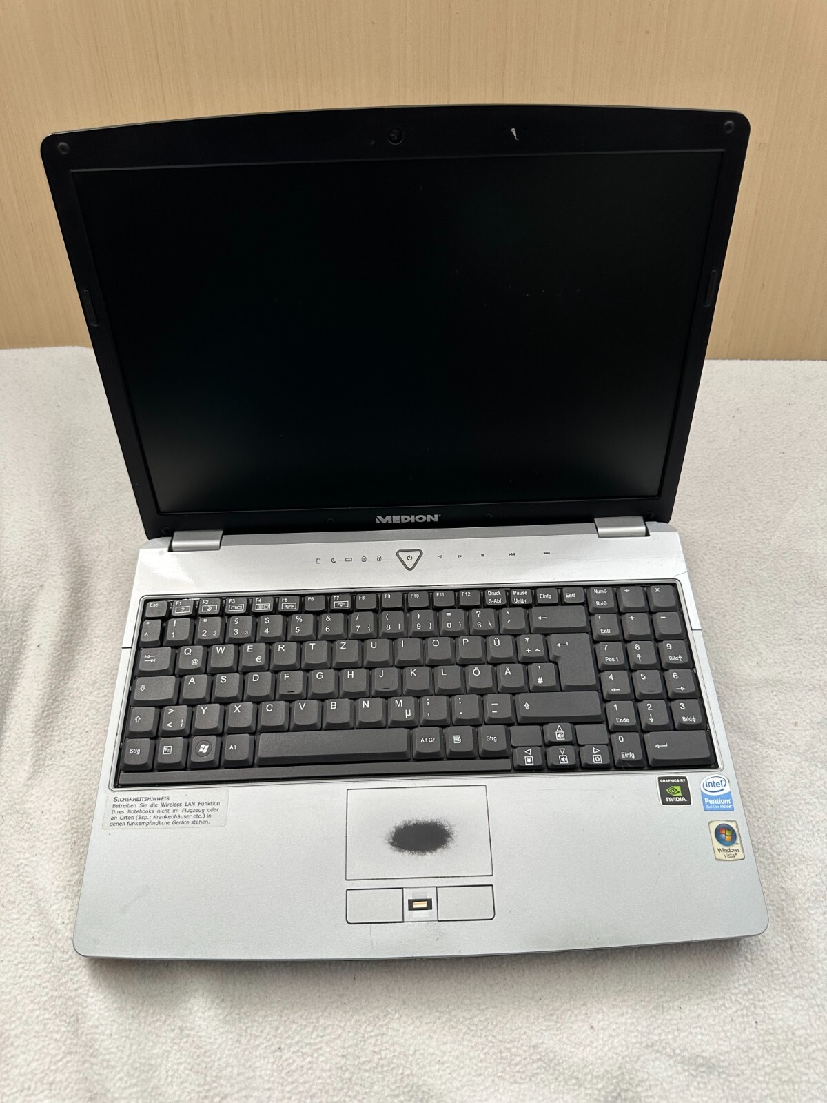 Medion Akoya MD96630 WIM2180 15.4″ Laptop Intel Core Duo T2330 3GB RAM No HDD