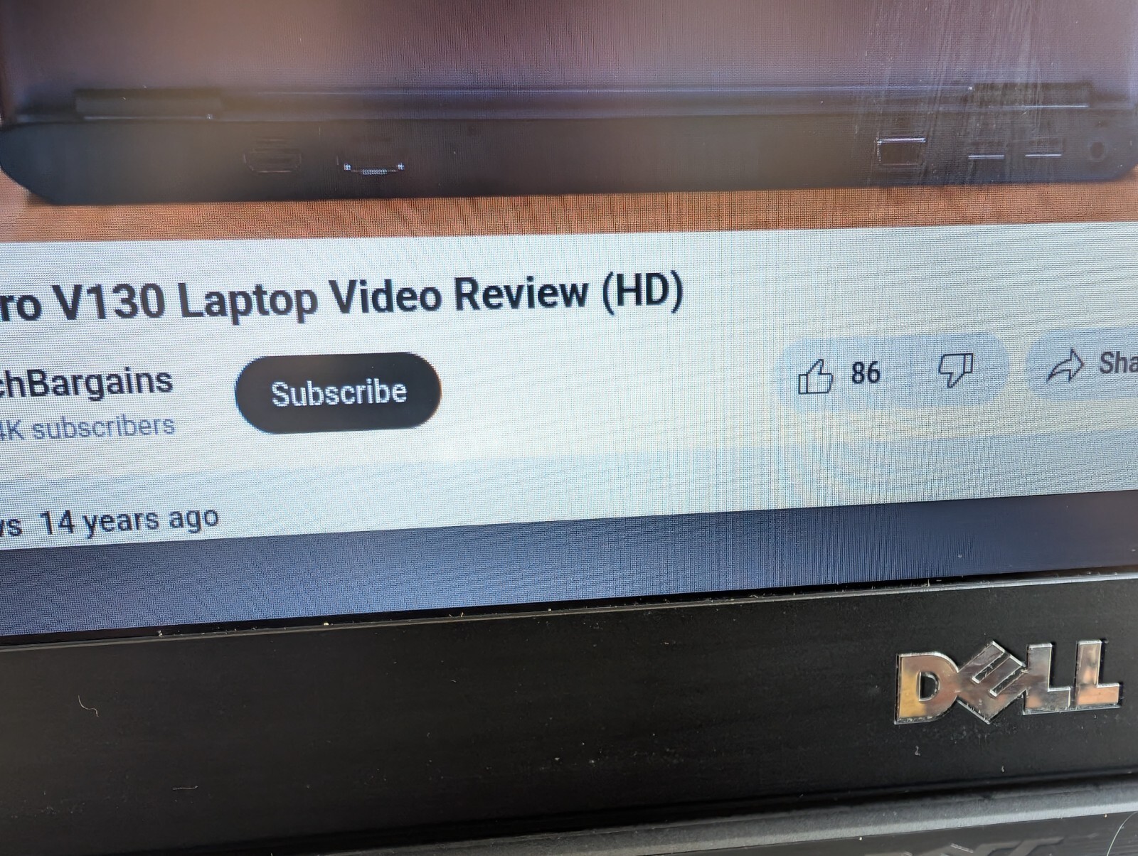 Dell Vostro V130 / Intel i3 U380 / 4GB RAM / 128GB SSD