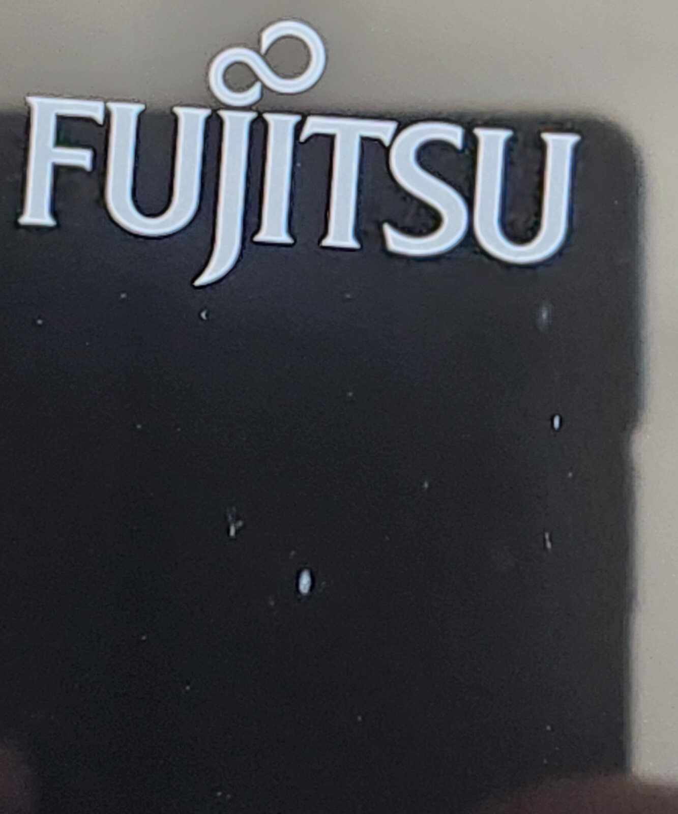 Fujitsu LifeBook U904 Ultrabook Intel Core i5-4300u Touchscreen