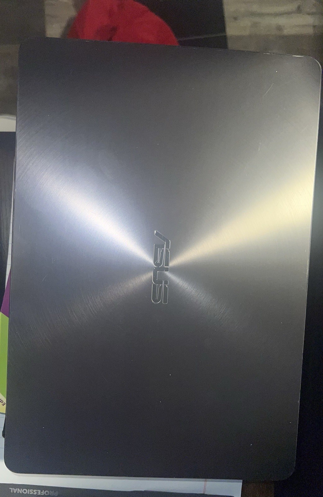 ASUS Zenbook UX430UAR Signature Edition 14″ Laptop Intel Core i7 8550U 512 GB