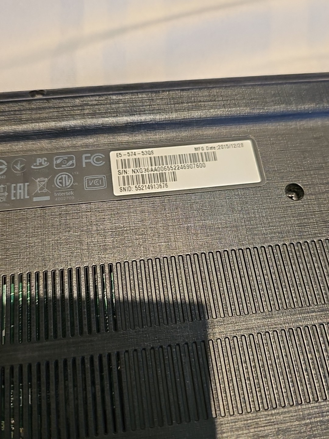 For parts or repair Acer Aspire E5-574 Laptop 15″ WON’T start