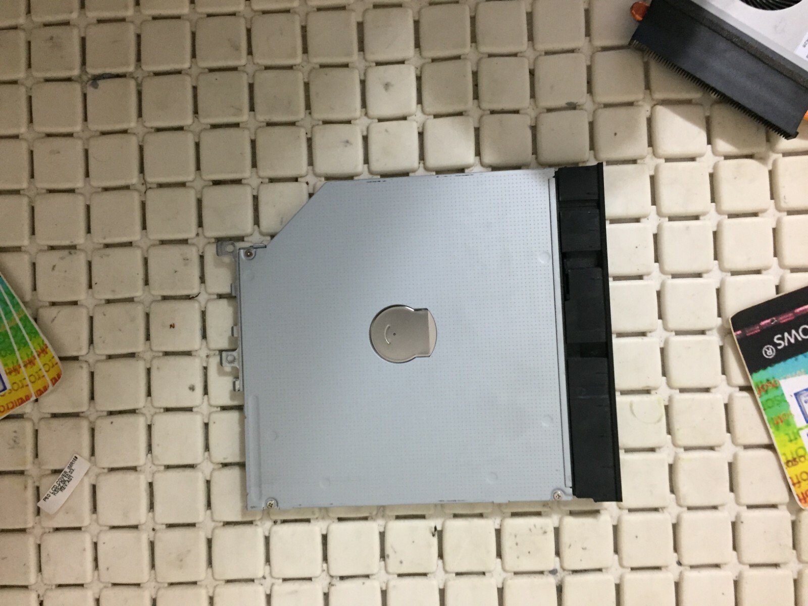ASUS PU551L CD/DVD Burner