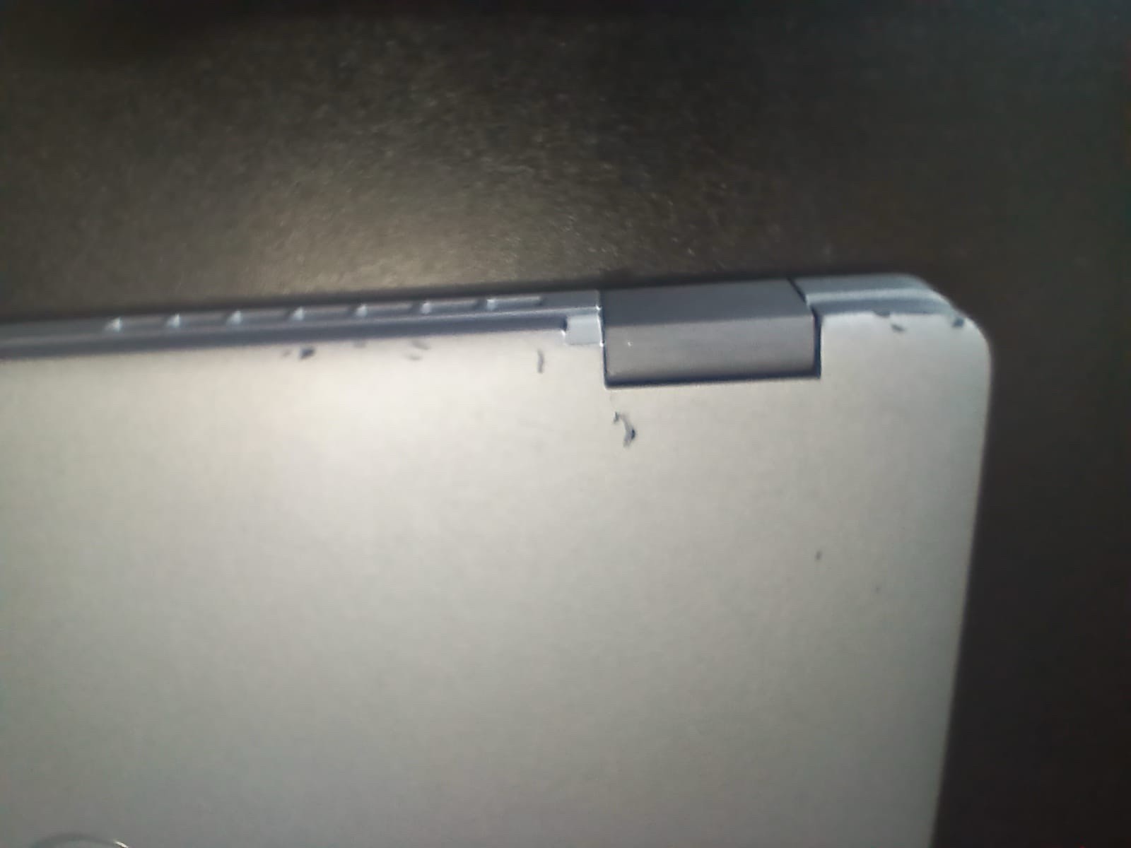 Dell latitude 5330 2 n 1/ 12 th gen i5/ 8 ram/ 256 ssd/Touchscreen/plz read desc