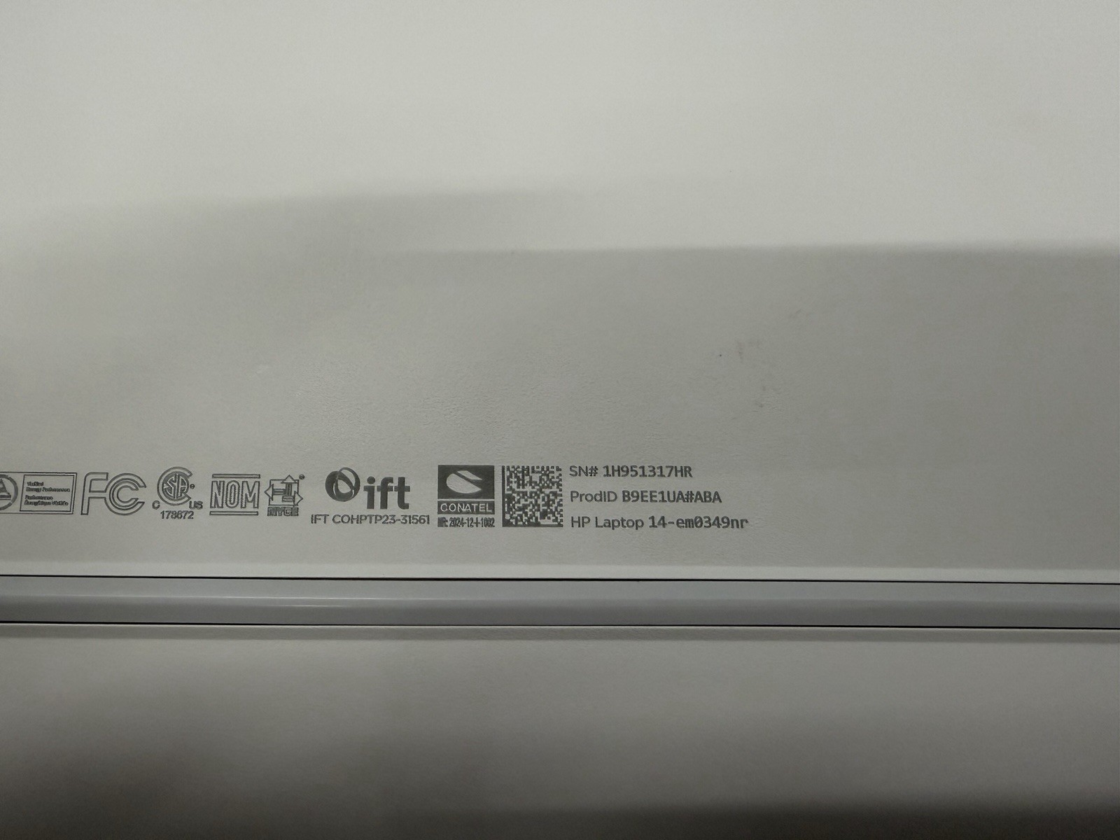 HP 14” Windows 11 256GB SSD 4GB RAM AMD RYZEN 3 7320U @ 2.40GHz 14-EM0349NR
