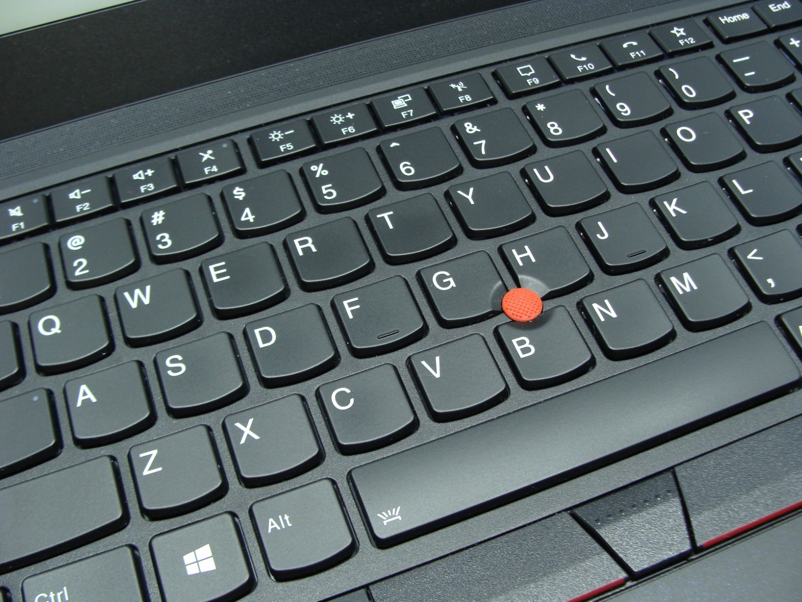 Lenovo ThinkPad T14 Gen 2i 14″FHD i7-1165G7 2.8GHz 16GB 512GB 96ttery +PA W11