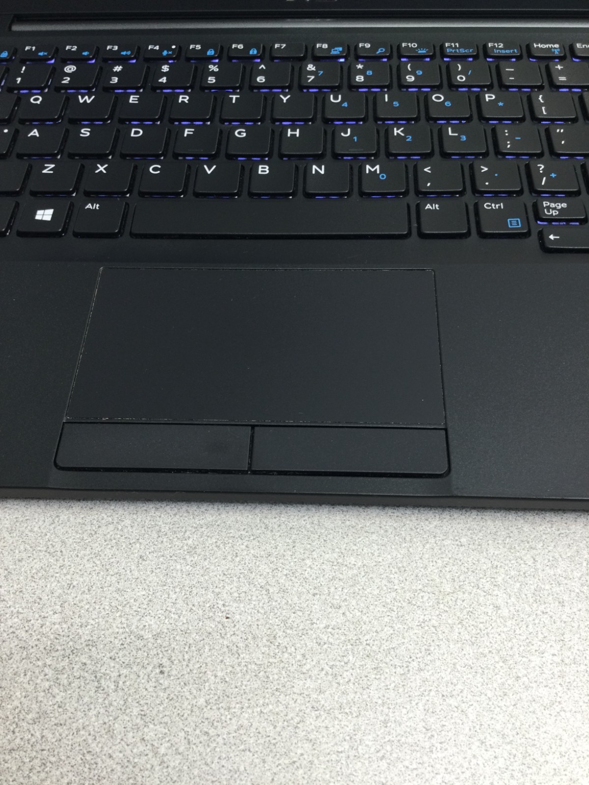Dell Latitude 7390 13″ i7-8650u 8GB RAM 128GB SSD WINN 11 PRO
