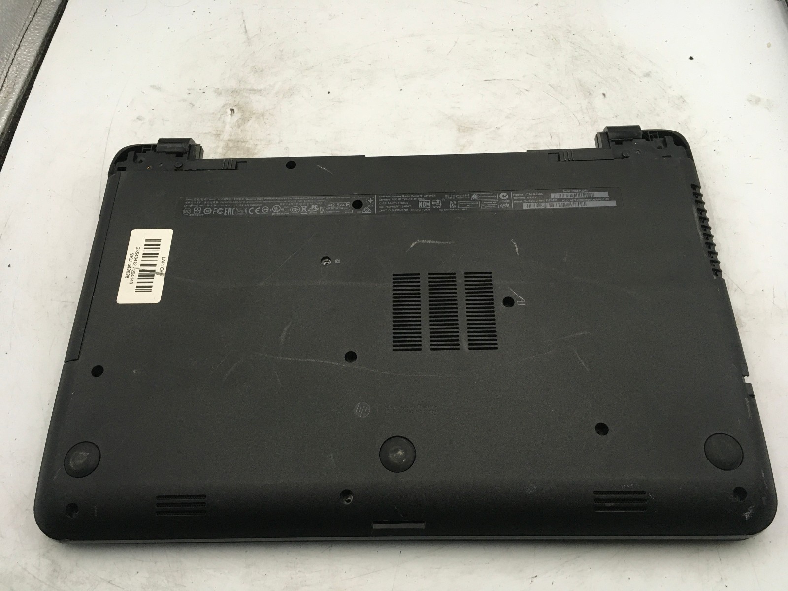 HP 15 R263DX – FOR PARTS/REPAIR – INTEL PENTIUM N3540 – NO RAM – READ DESC – BB!