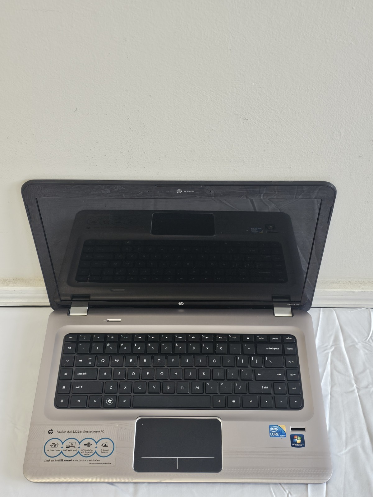HP Pavilion dv6-3225dx Laptop – Intel i3-M370 – 4GB RAM – 500GB HDD – Windows 10