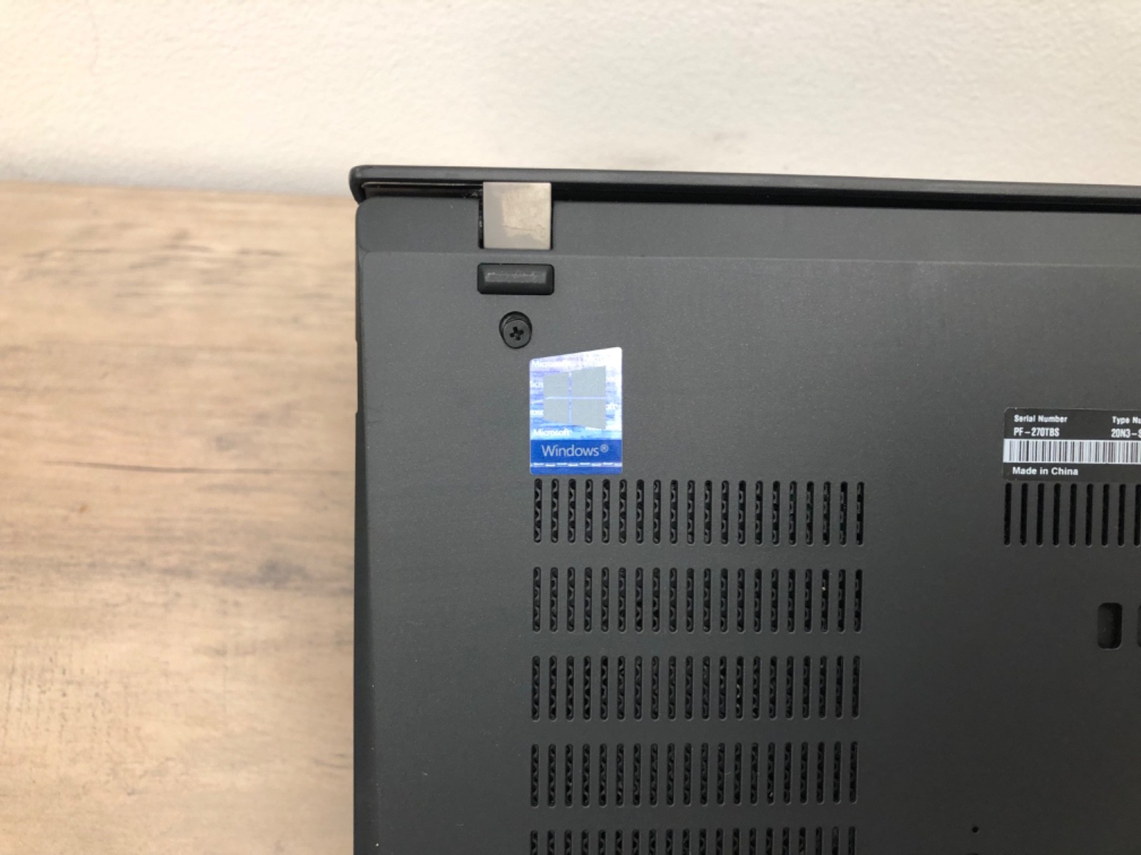 [LOT OF 2] Lenovo ThinkPad T490 14″ 20N3 | NO SSD | PARTS ONLY | MISSING SCREWS