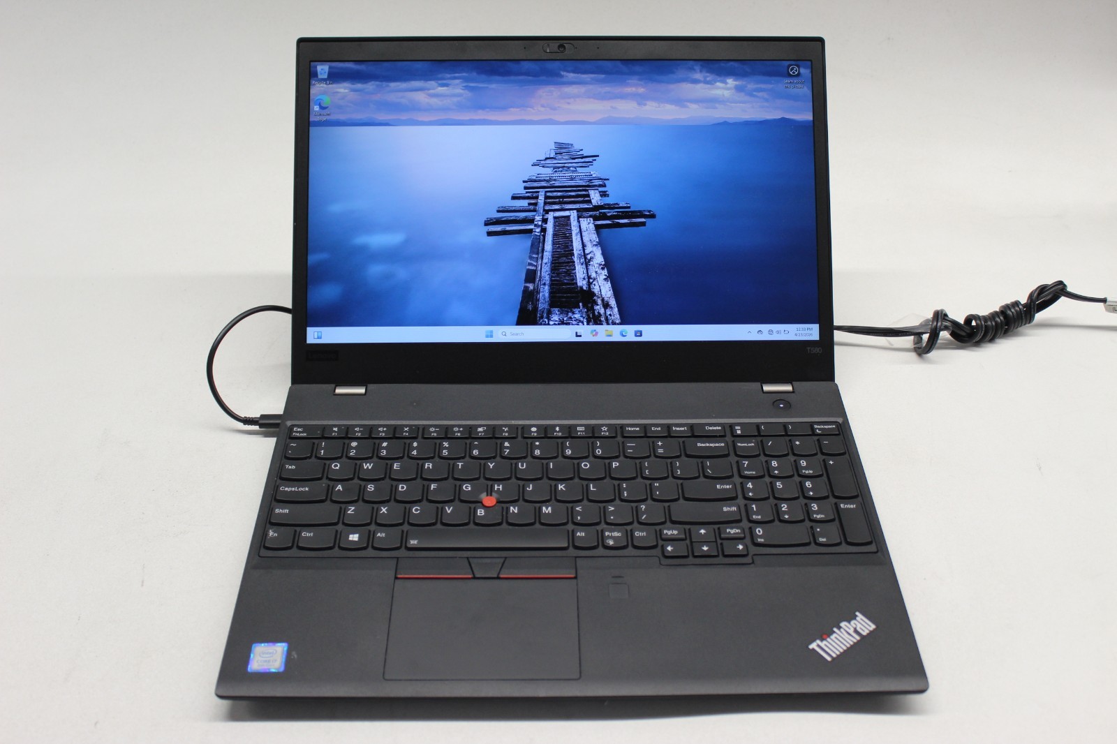 Lenovo T580 I7-8550U 256GB NvME SSD 16GB DDR4 Win11Pro-** See description