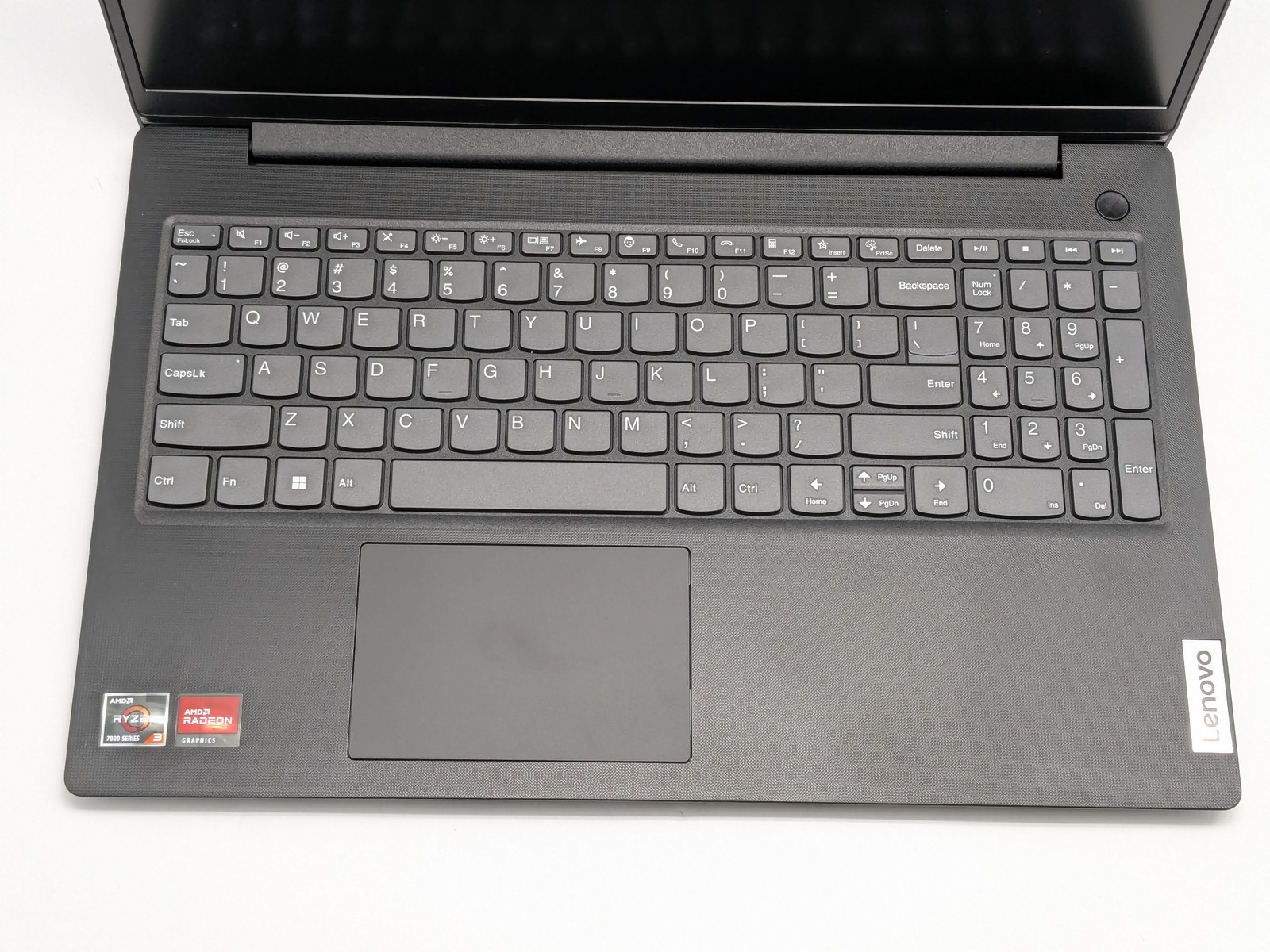 Lenovo V15 G4 15.6″ AMD Ryzen 3 7320U 16GB DDR5 256GB SSD Windows 11 Home