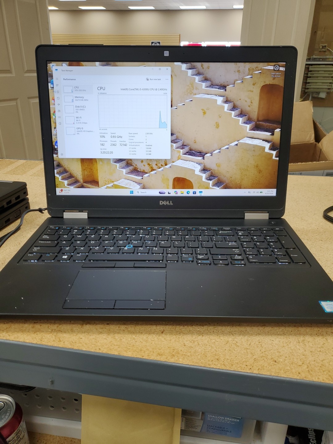 Dell Latitude E5570 15.6″ (500g SSD, Intel Core i5 6th Gen., 8GB) 042026-3