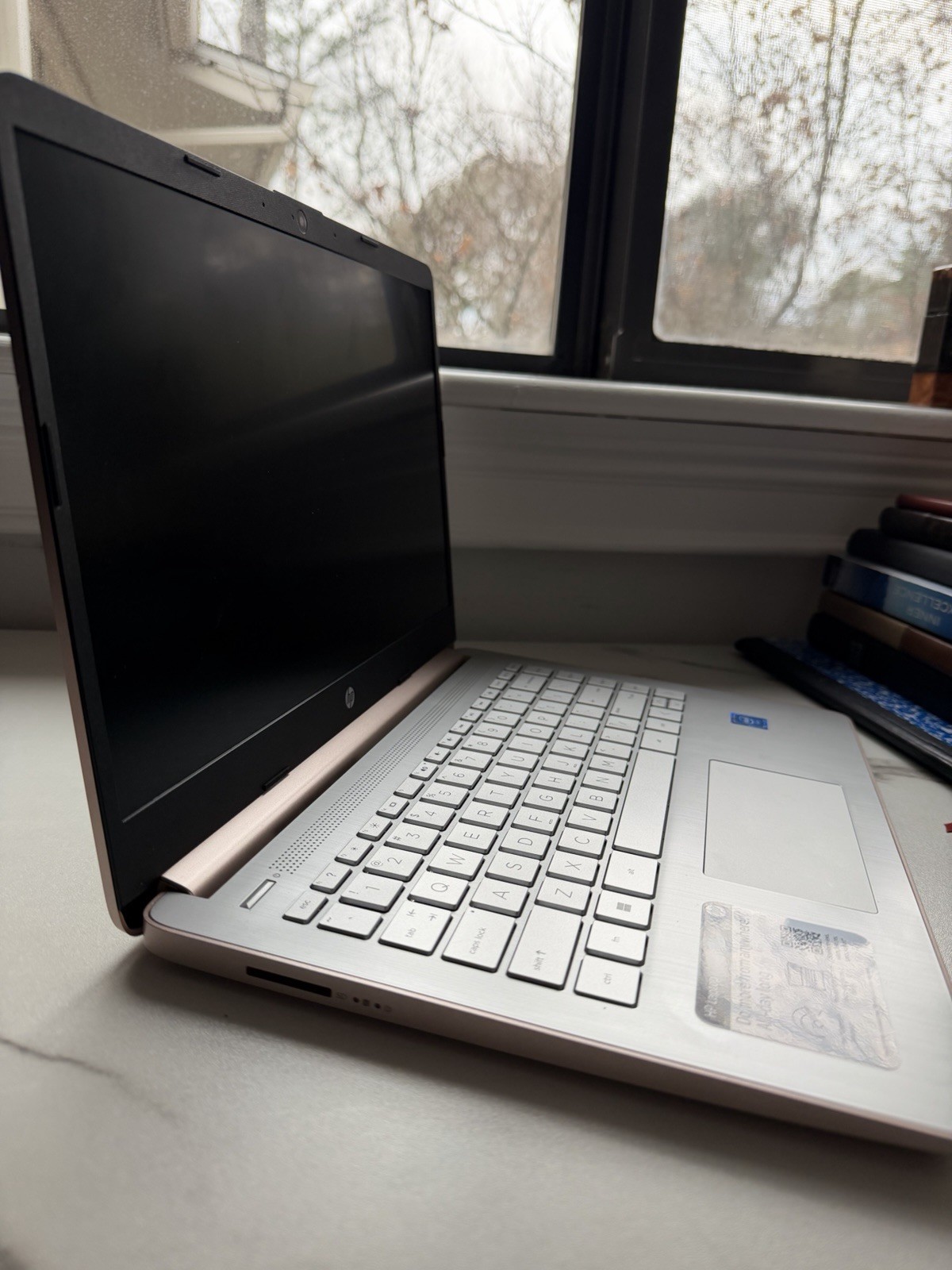 HP Rose Gold Notebook/Laptop Intel Celeron HDMI USB SD Card Built-in Webcam