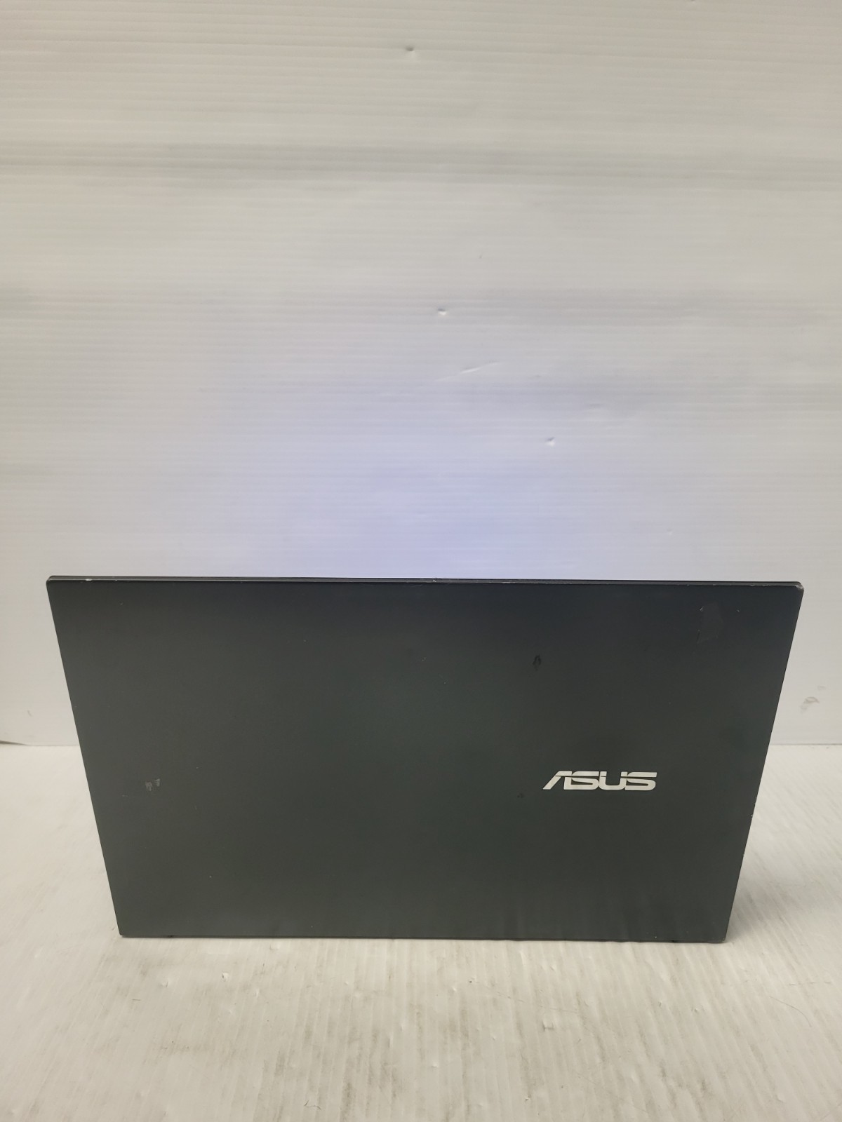 (N88291-1) Asus UM5500Q Laptop