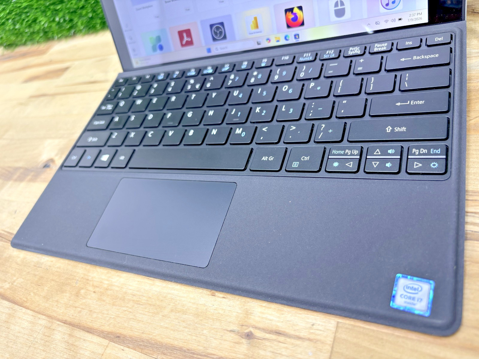 Acer Switch SA5-271P Intel i7-6th Gen 2.50GHz 8GB RAM 256GB SSD Windows 11 Pro*