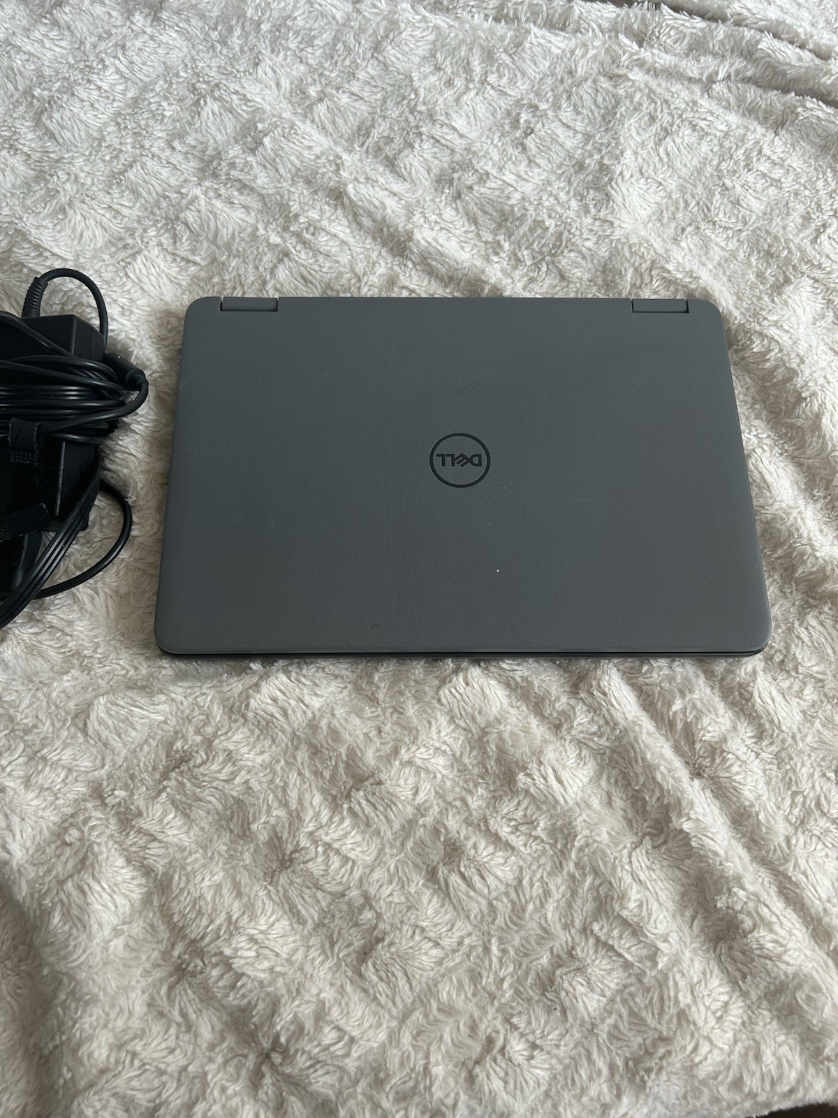 Dell Notebook Laptop Intel Pentium Silver Gray with Charger