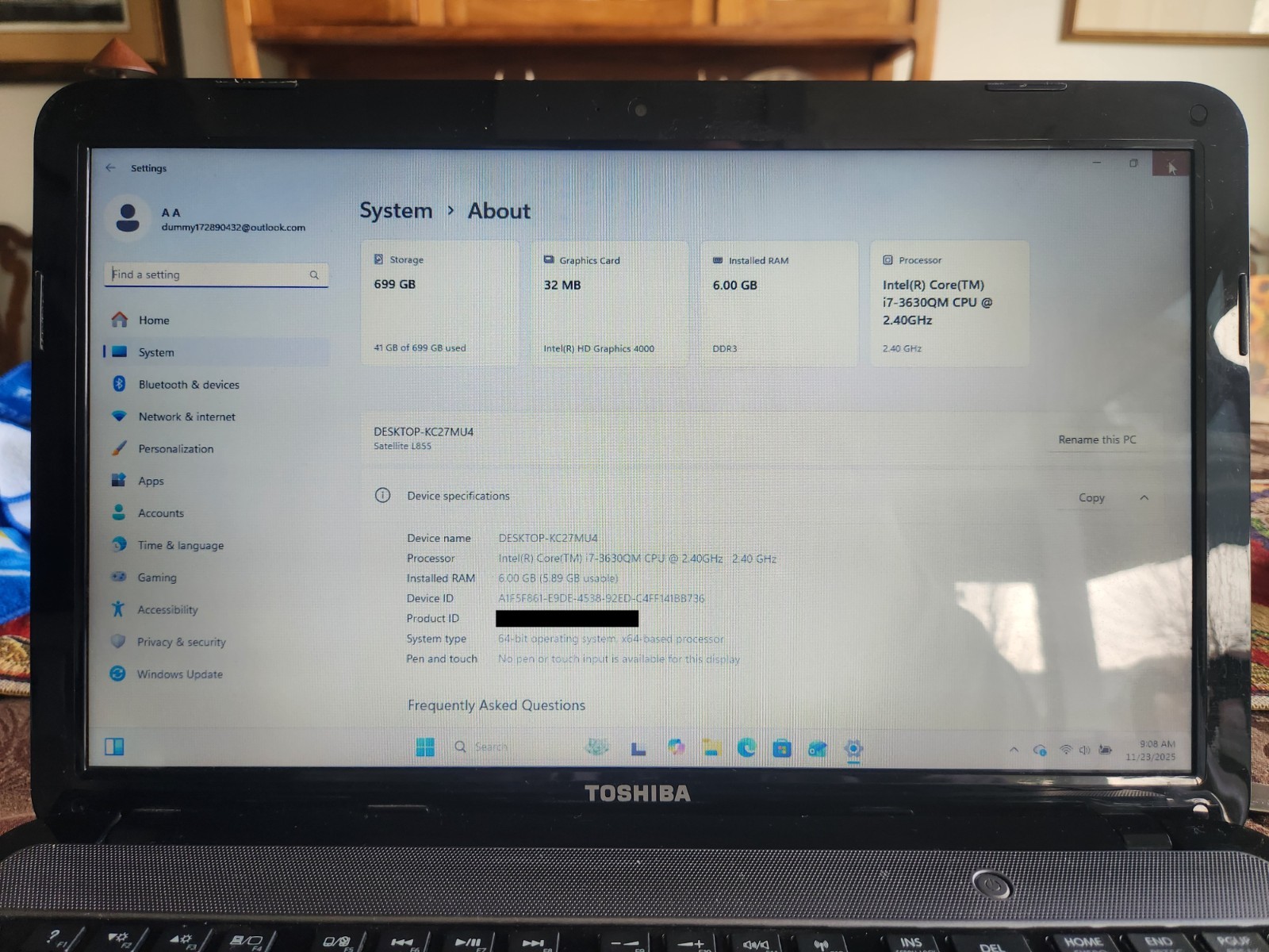 15.5″ Toshiba Satellite L855 Laptop Intel Core i7 2.40GHz 6GB DDR3 700GB Win 11
