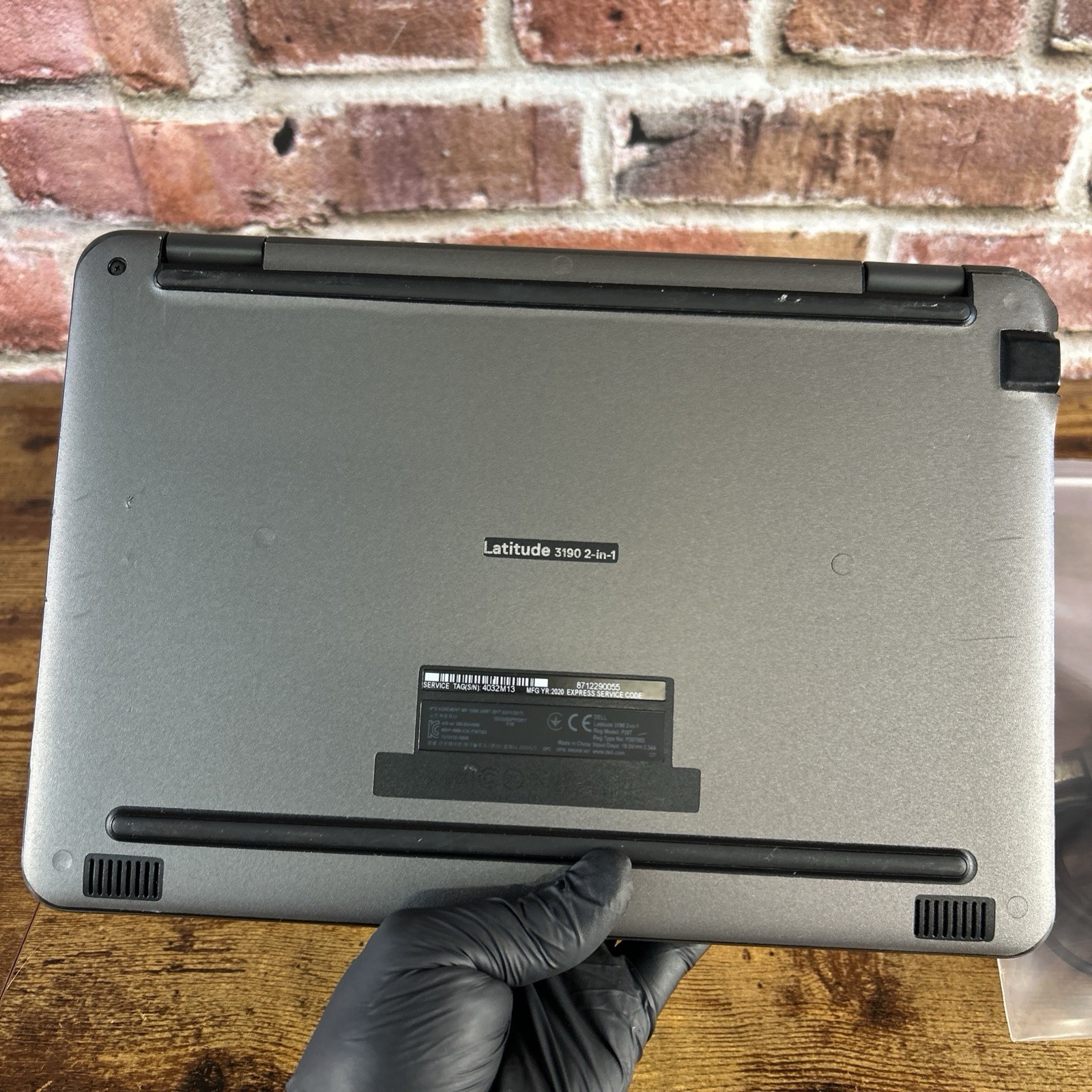 Dell Latitude 3190 2-in-1 11.6″ Celeron N4100 4GB DDR4 128GB SSD Windows 11 Home