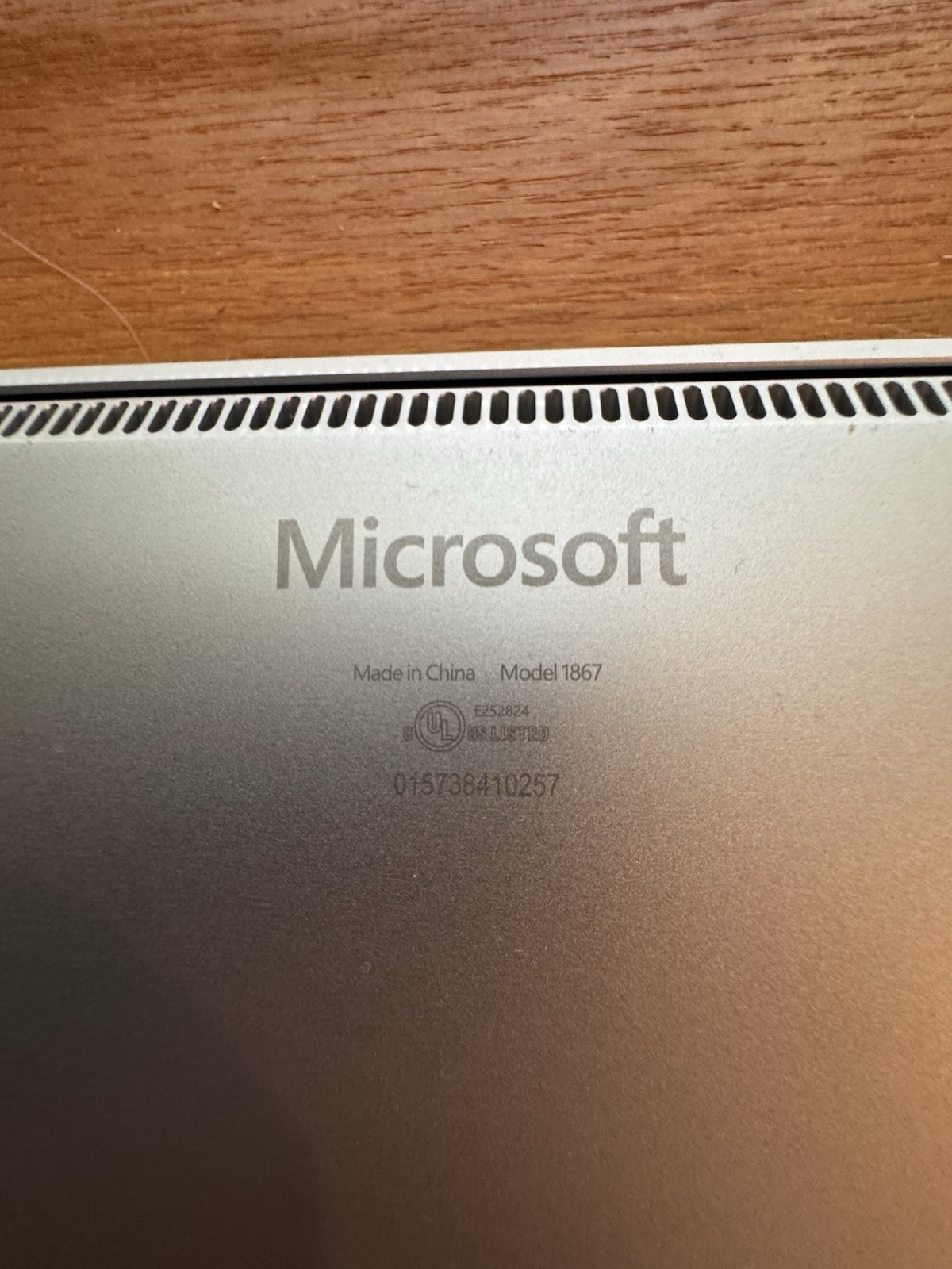 Microsoft Model 1867 Intel Core I7-1065G7 1.6 GHz Laptop RAM 16GB 256GB SSD