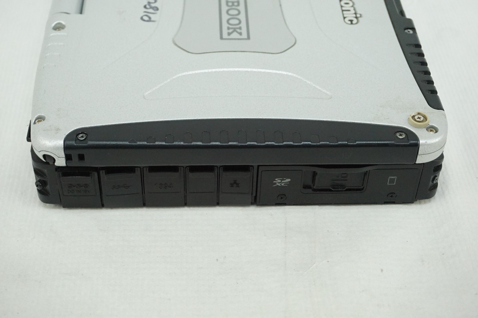 Panasonic Toughbook CF19 i5-3610ME 2.7GHz 4GB RAM Has Stylus No Hard Drive