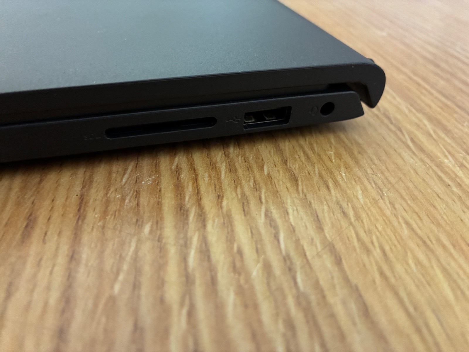 Dell Inspiron 15 3530 i7 Touchscreen, 1TB SSD, 16GB DDR4 LOOK!